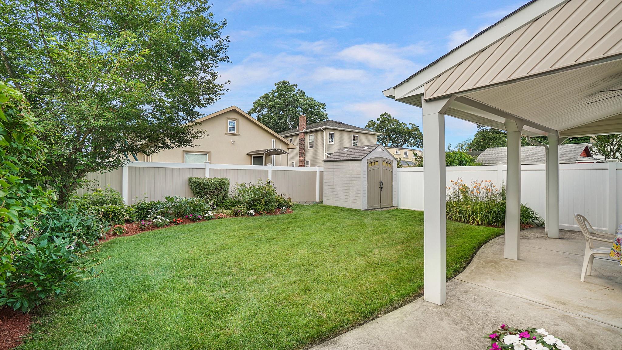 2334 Belmont Avenue, Elmont, NY 11003