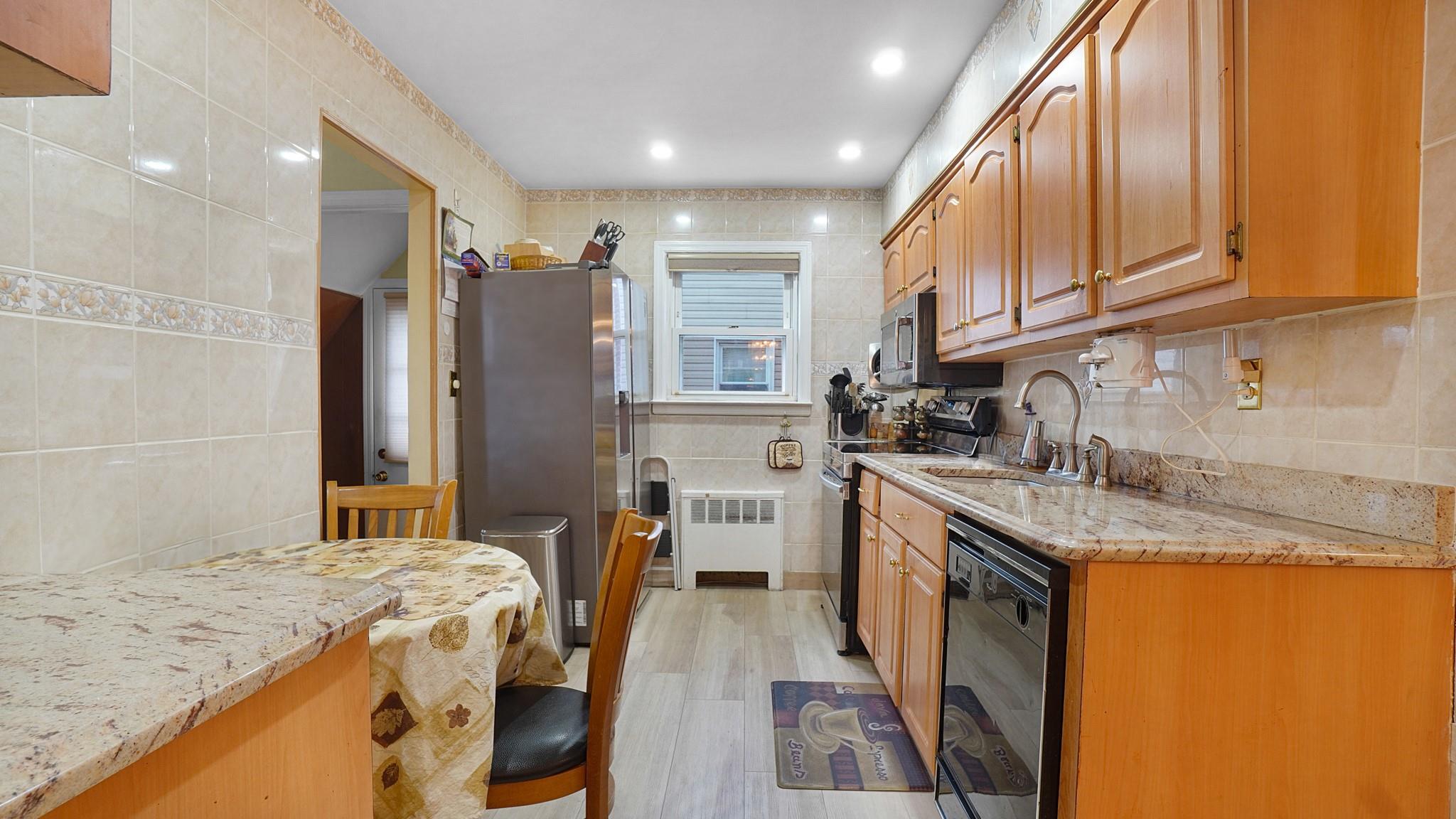 2334 Belmont Avenue, Elmont, NY 11003