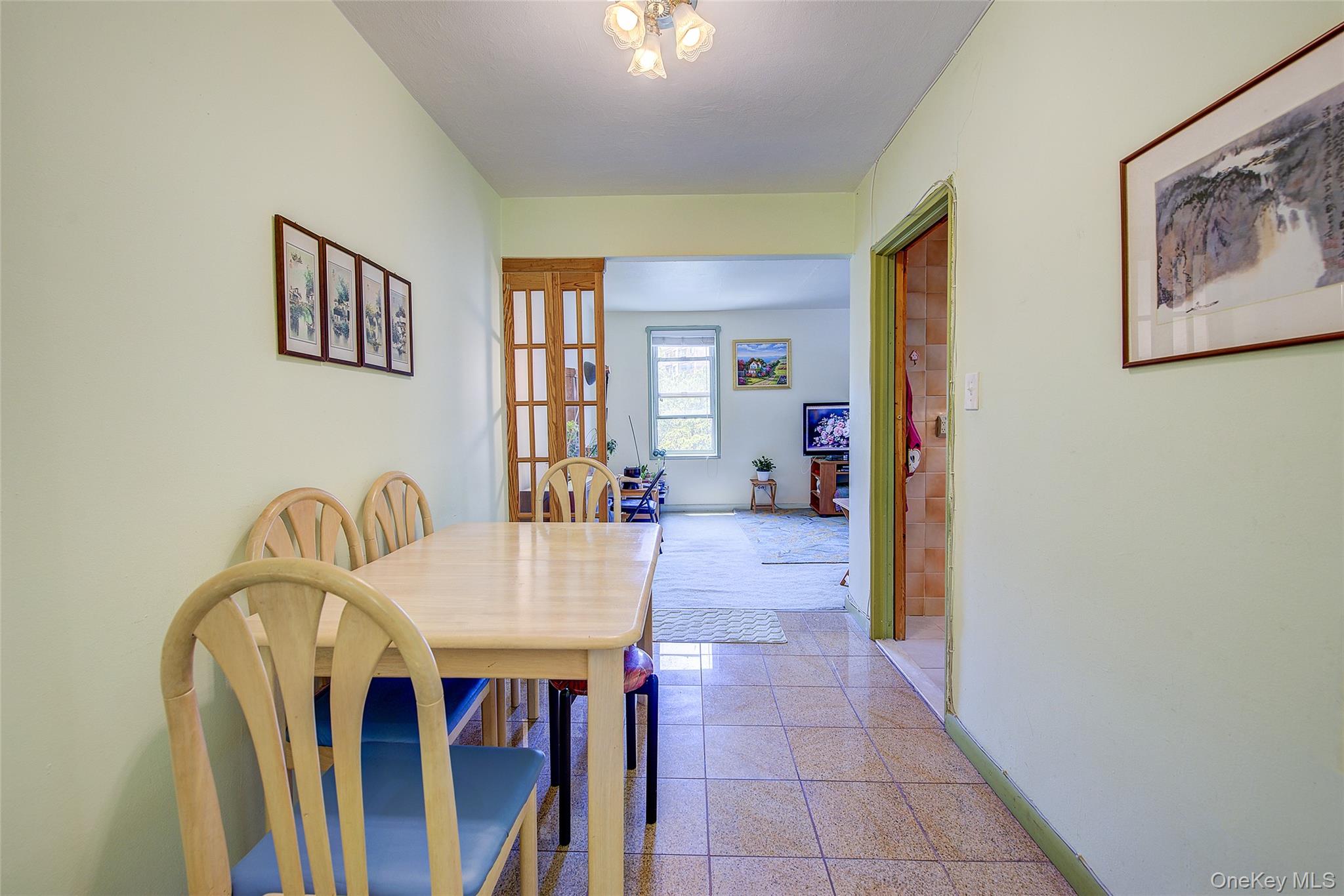 143-25 84 Drive # 2G, Jamaica, NY 11435