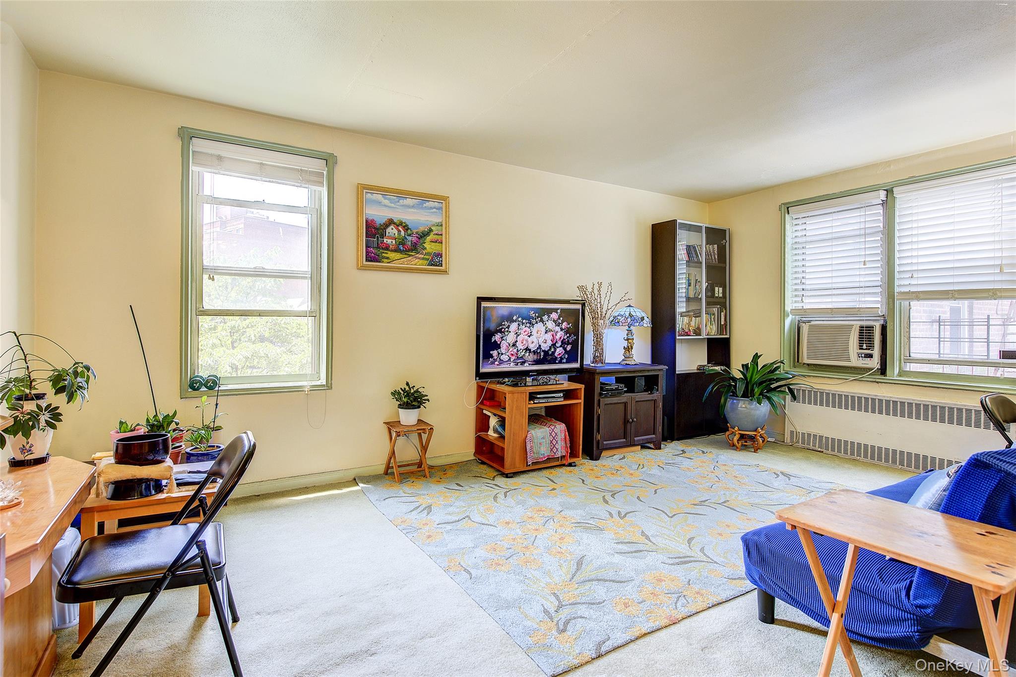 143-25 84 Drive # 2G, Jamaica, NY 11435