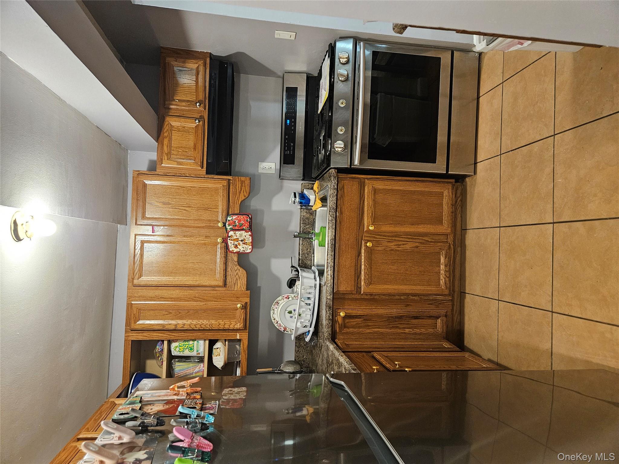 78 Carmine Drive # D14, Wappingers Falls, NY 12590