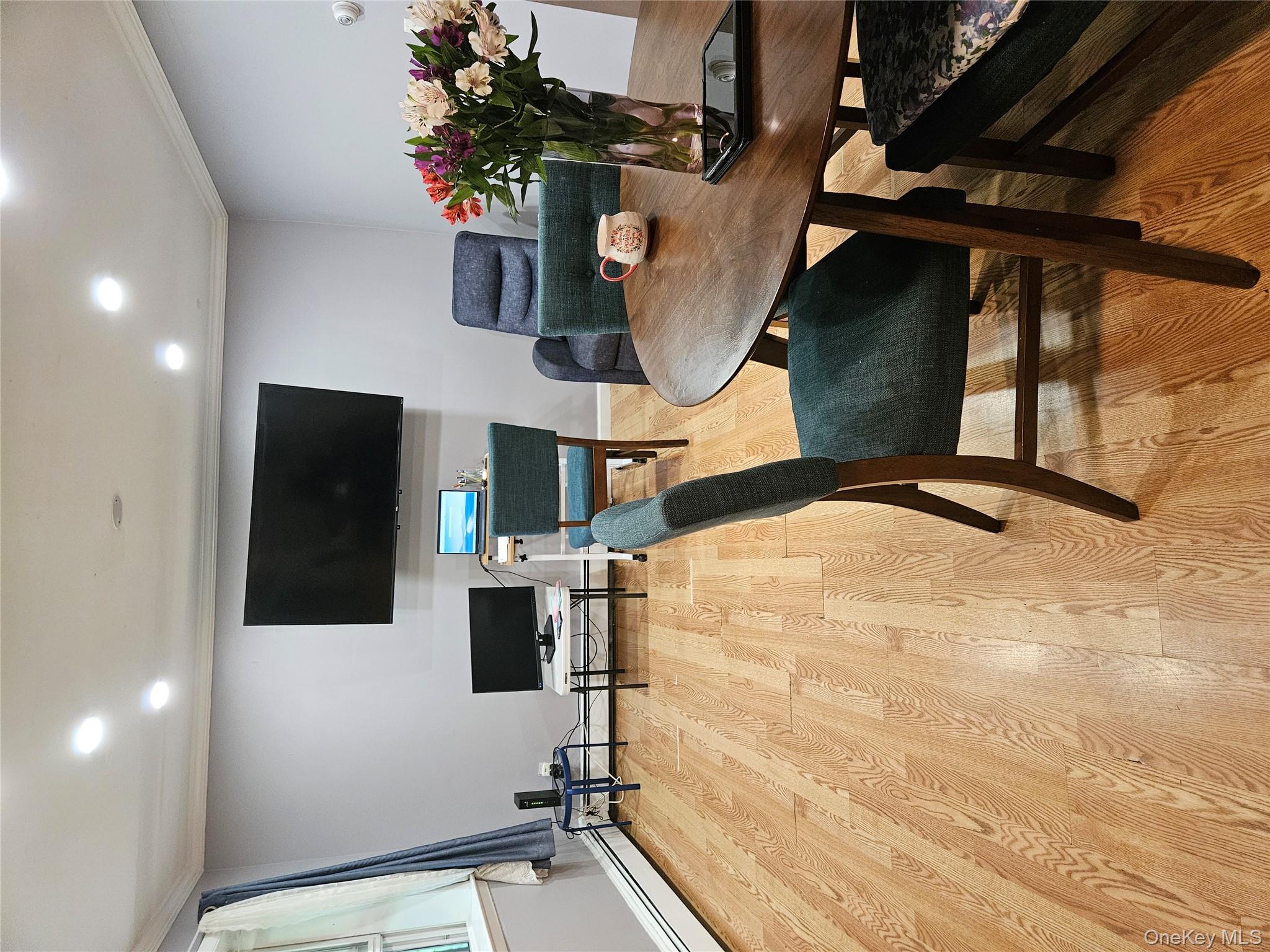 78 Carmine Drive # D14, Wappingers Falls, NY 12590