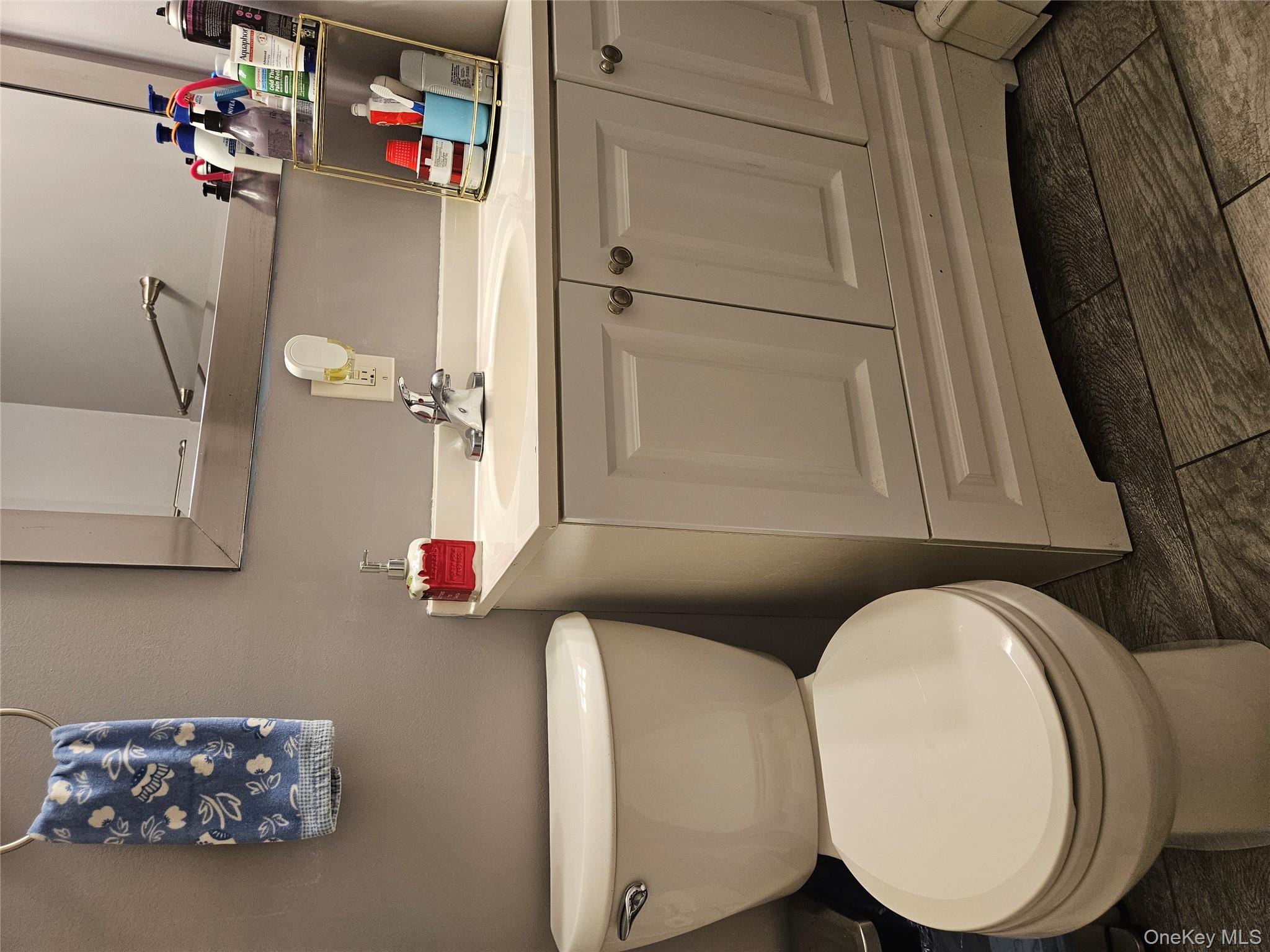 78 Carmine Drive # D14, Wappingers Falls, NY 12590