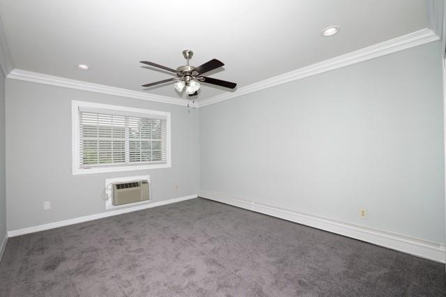 16 Philip Walk # PW16, West Babylon, NY 11704