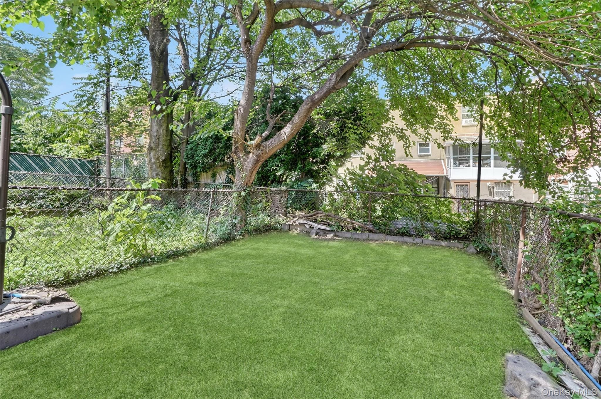 1025 E 229th Street # B, Bronx, NY 10466