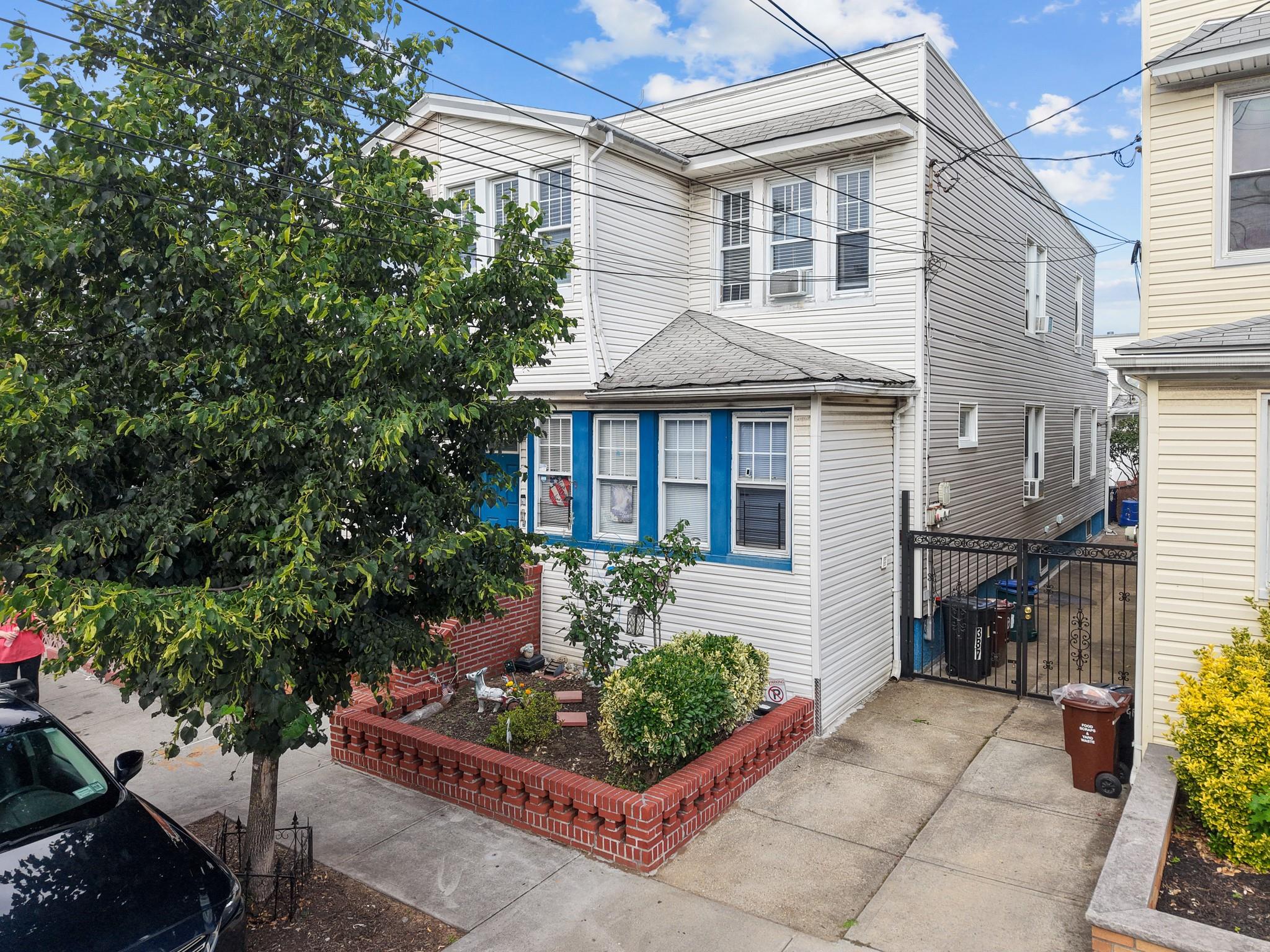 337 Grant Avenue, Brooklyn, NY 11208