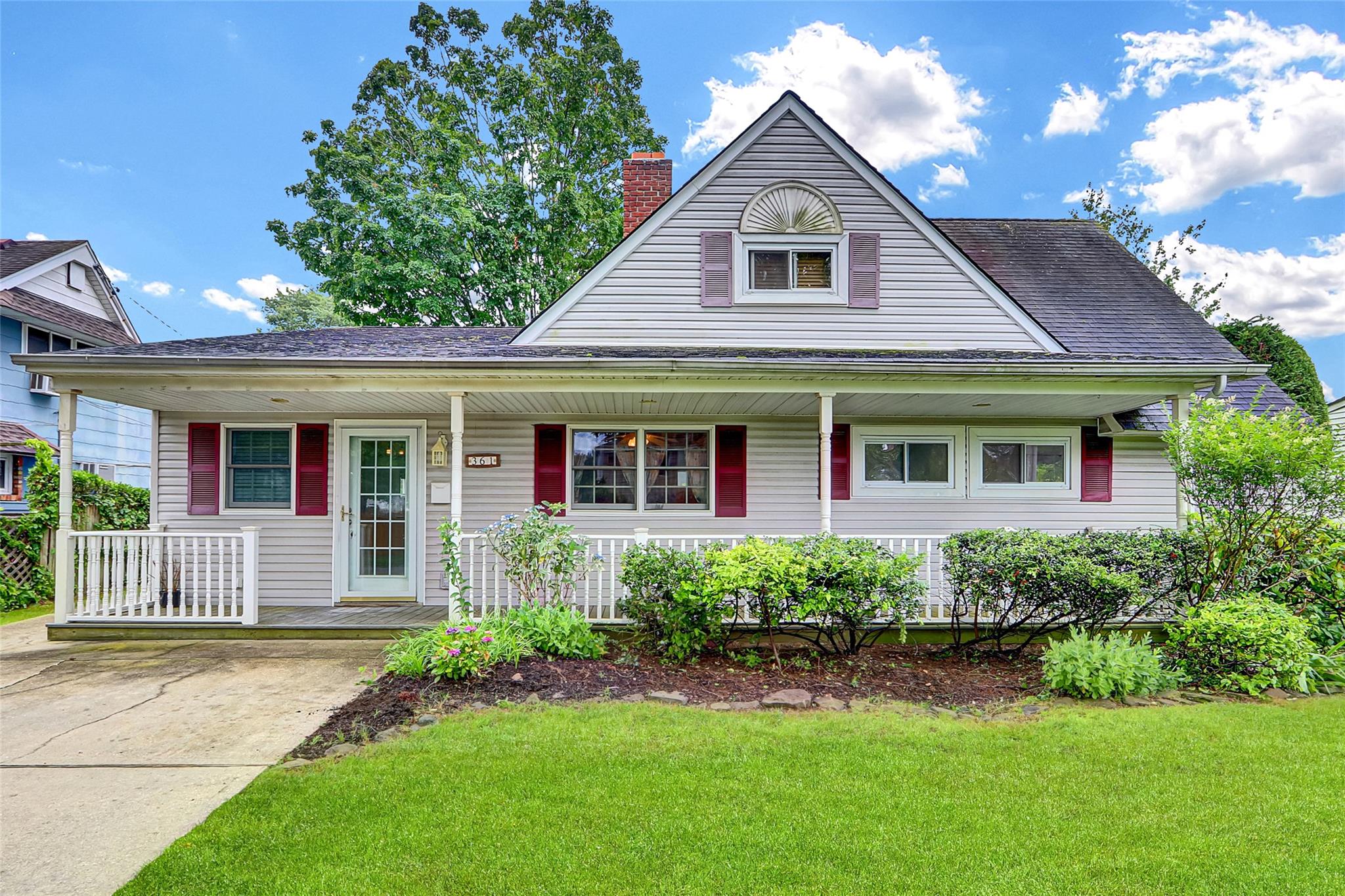 361 Twin S Lane, Wantagh, NY 11793