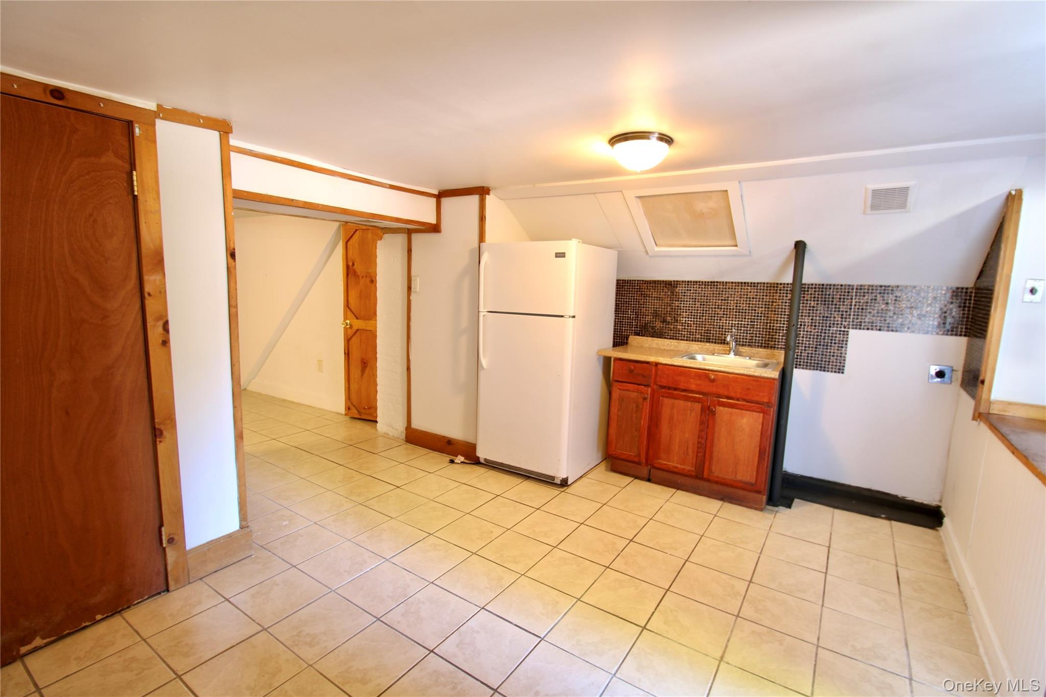 36 McDonald Street, Saugerties, NY 12477