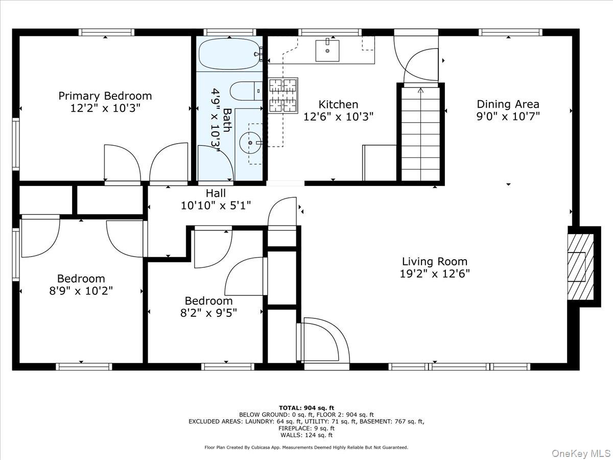 19 Dakota Street, Hicksville, NY 11801