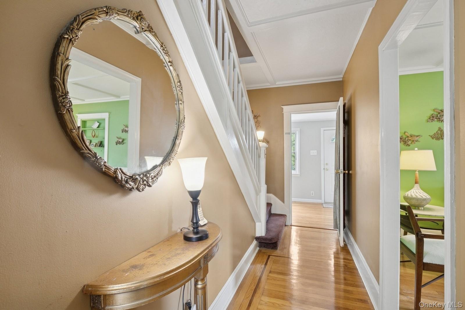 457 Secatogue Avenue, Farmingdale, NY 11735