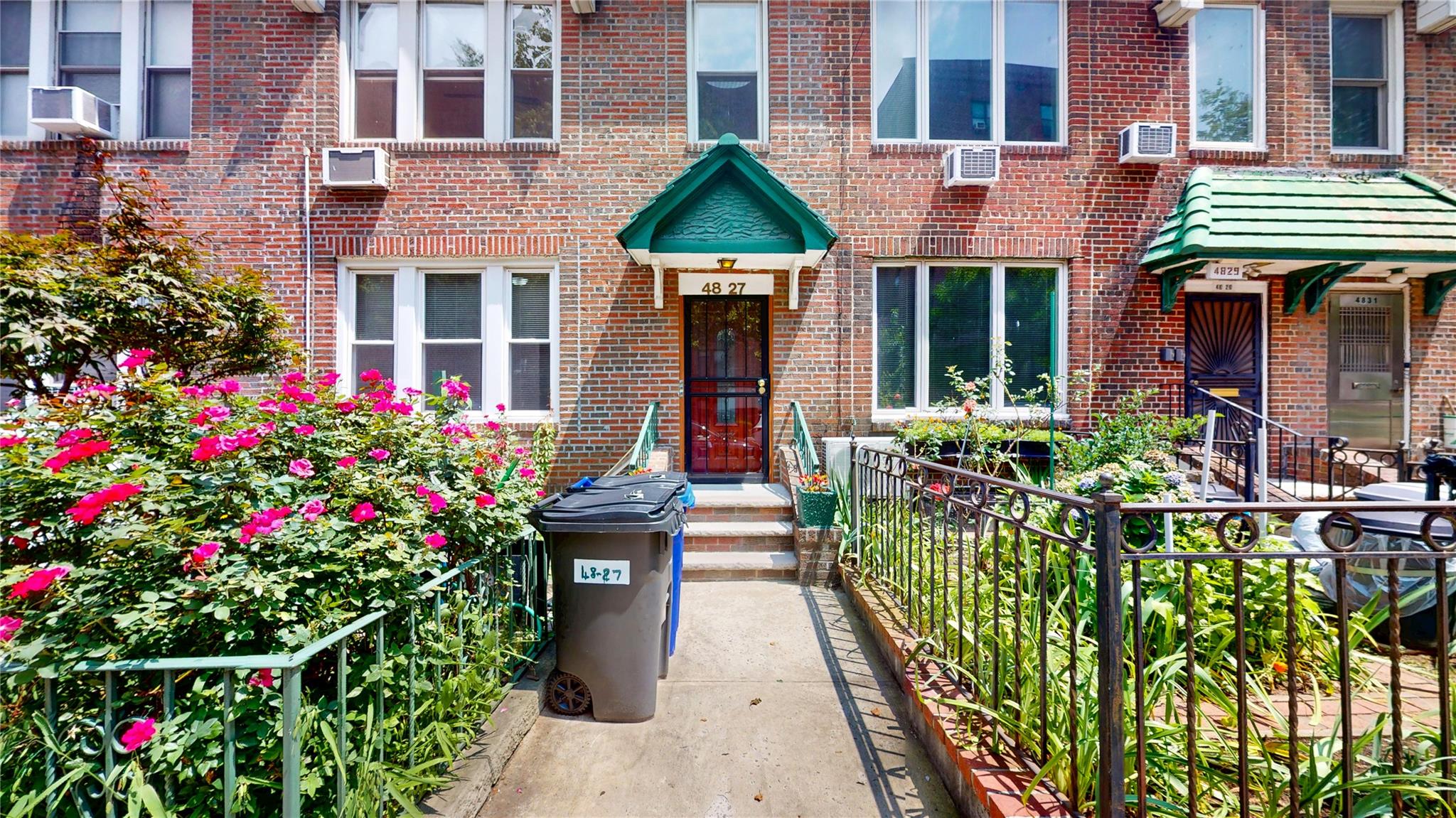 4827 40th Street, Sunnyside, NY 11104