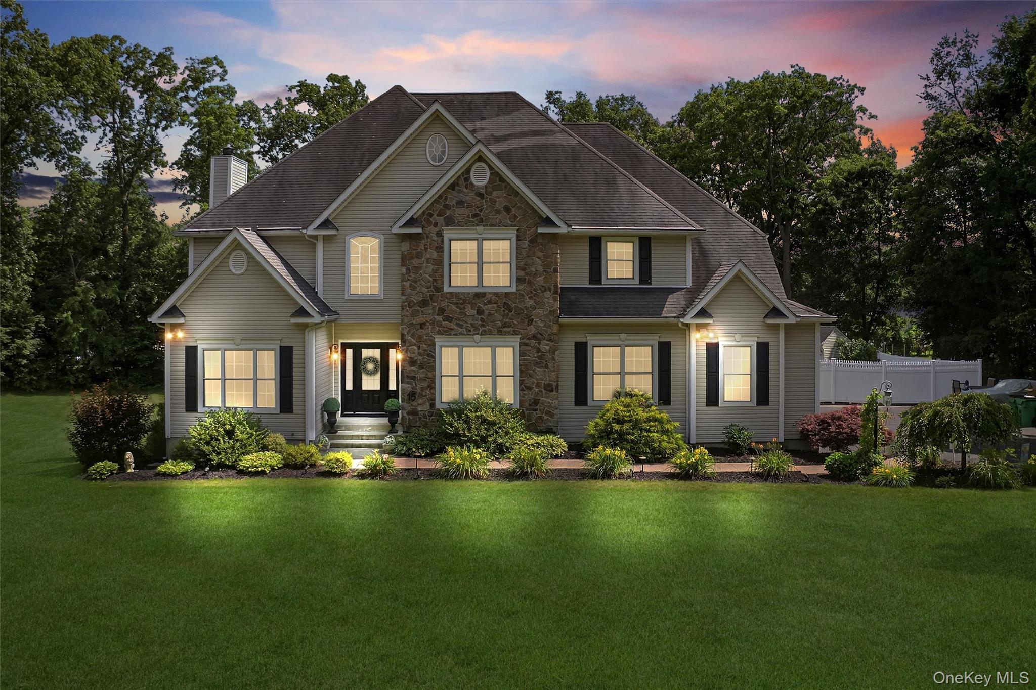 15 E Salem Road, Fishkill, NY 12524