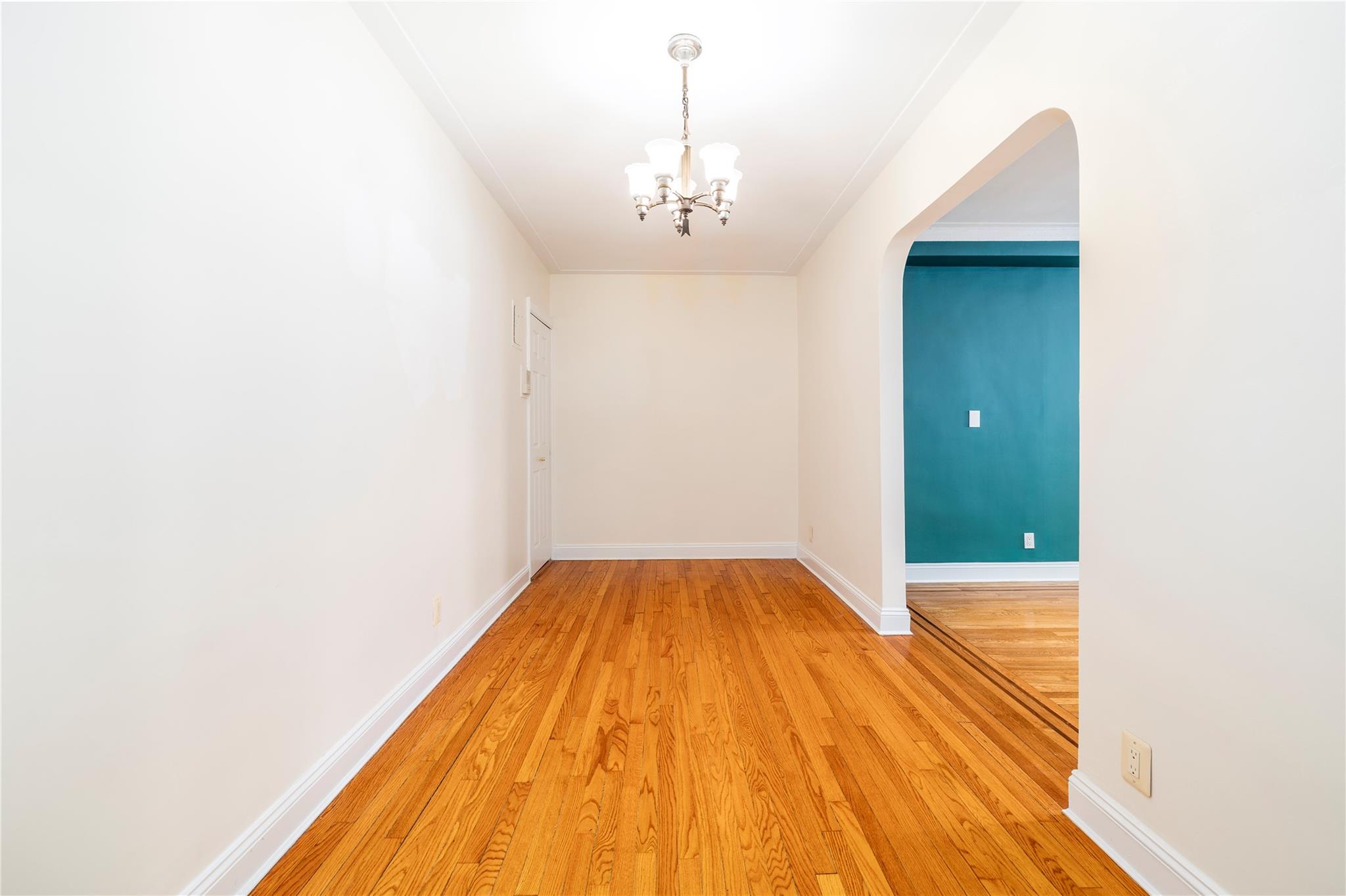 104 S Village Avenue # 1G, Rockville Centre, NY 11570