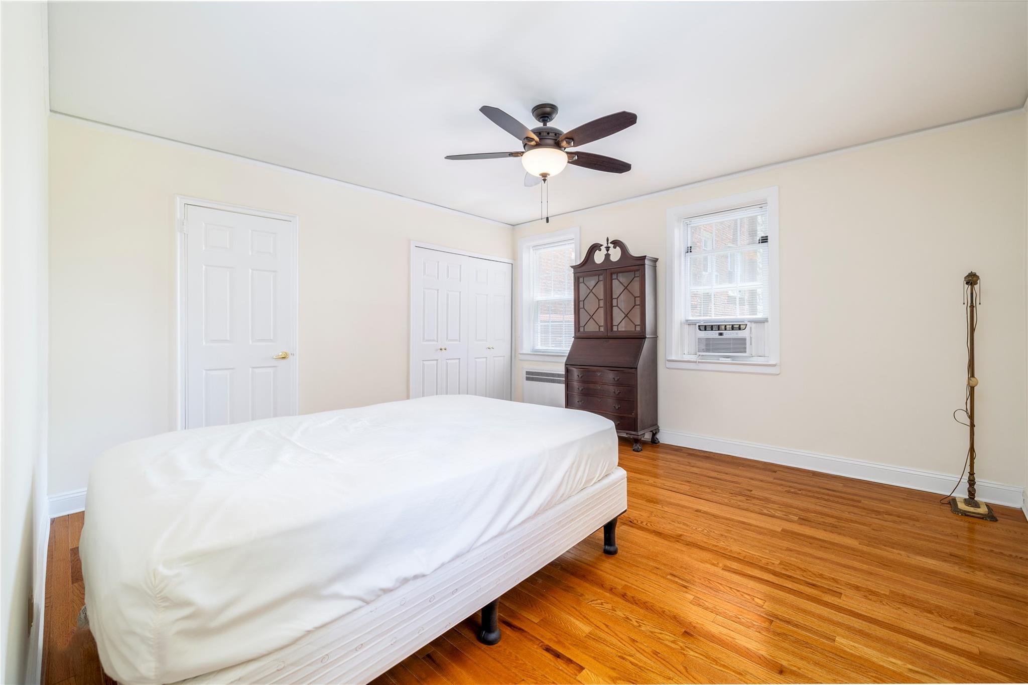 104 S Village Avenue # 1G, Rockville Centre, NY 11570