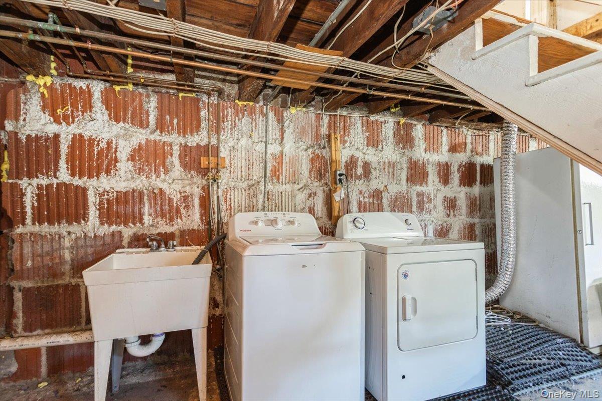 7 Flower Street, New Rochelle, NY 10801