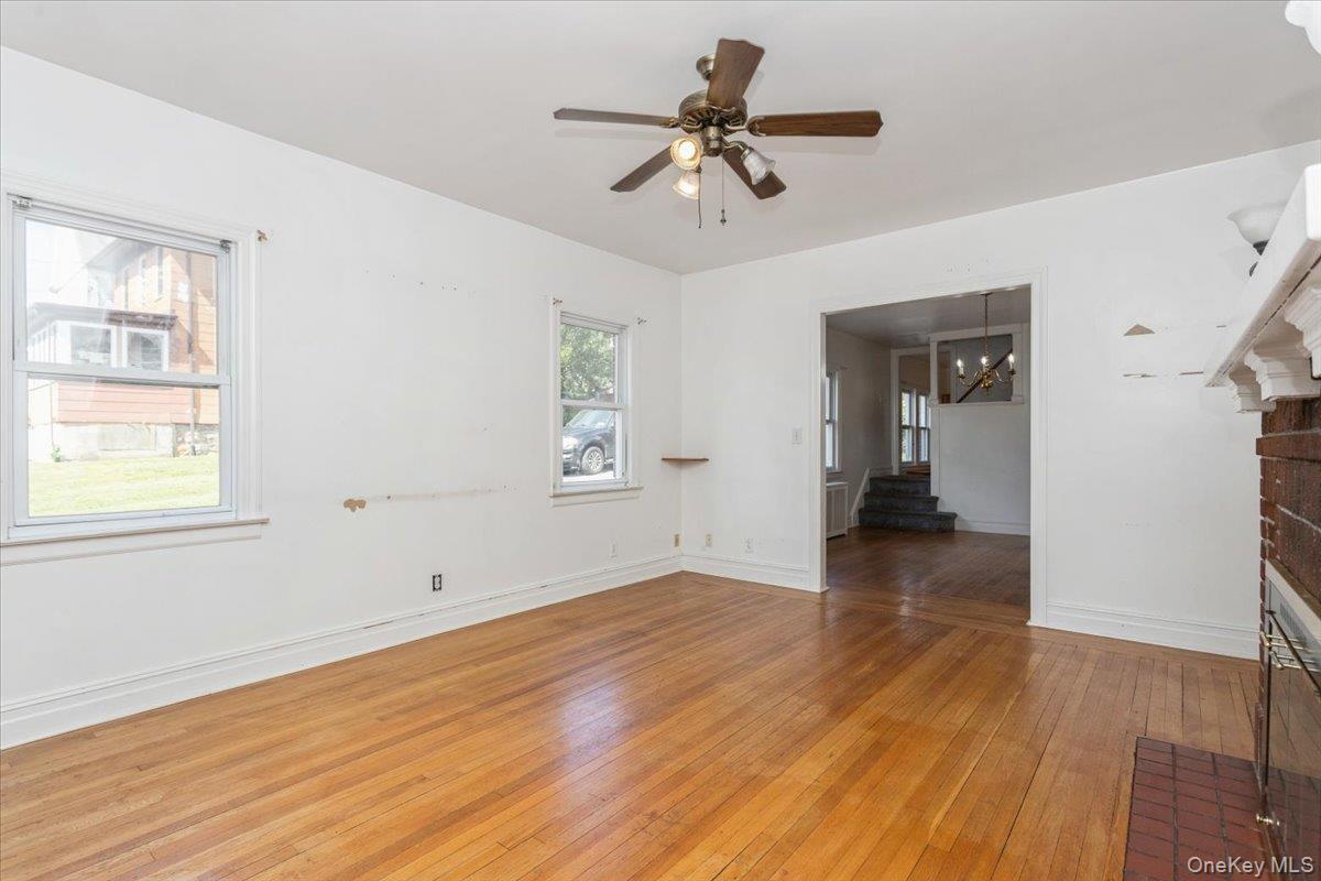 7 Flower Street, New Rochelle, NY 10801