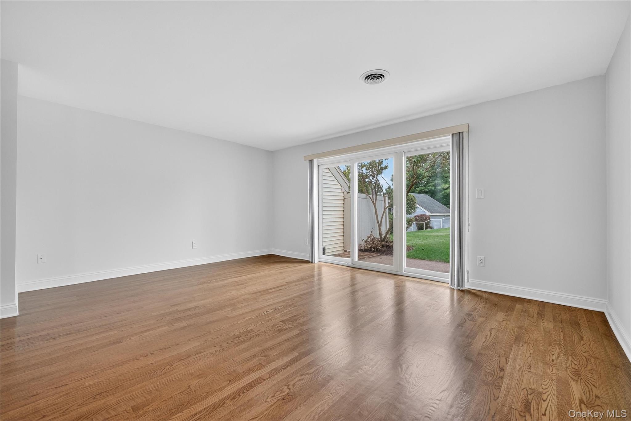 204 Stoneway Lane, Peekskill, NY 10566