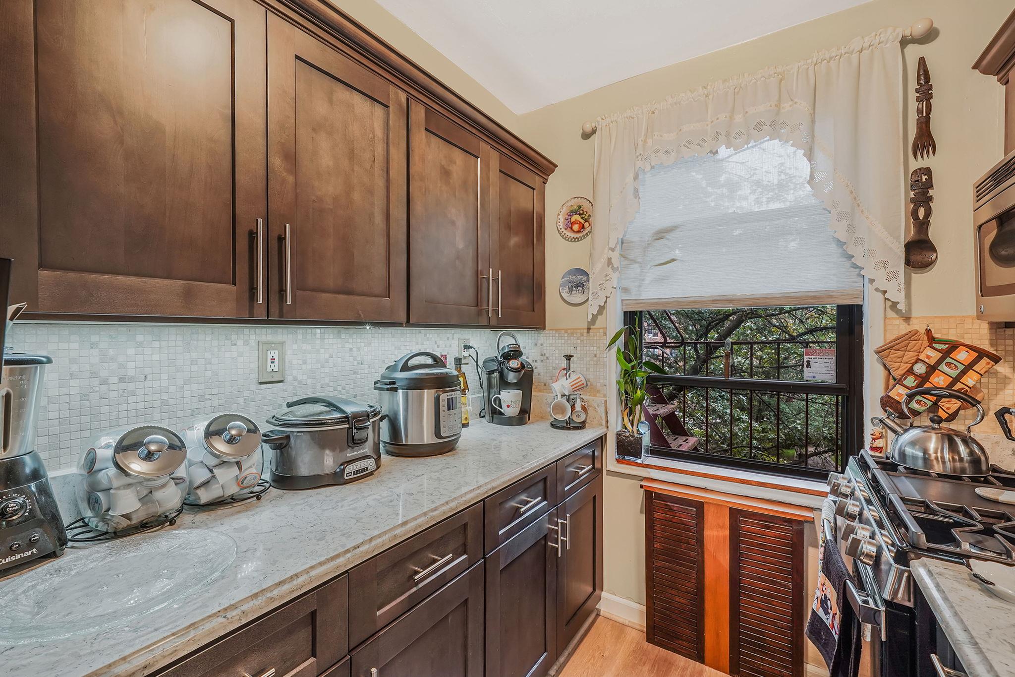 150-29 72nd Road # 4B, Kew Garden Hills, NY 11367