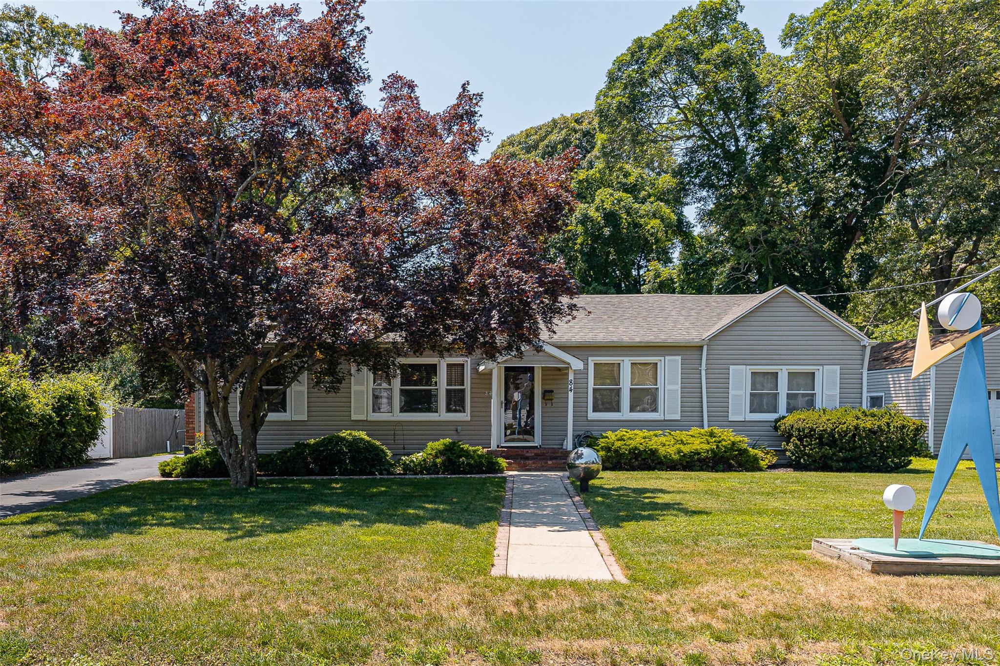 84 Country Club Road, Bellport Village, NY 11713