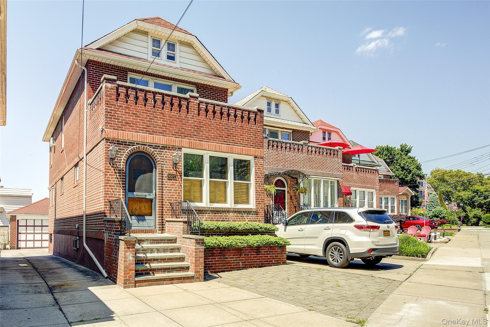 8507 Union Turnpike, Glendale, NY 11385