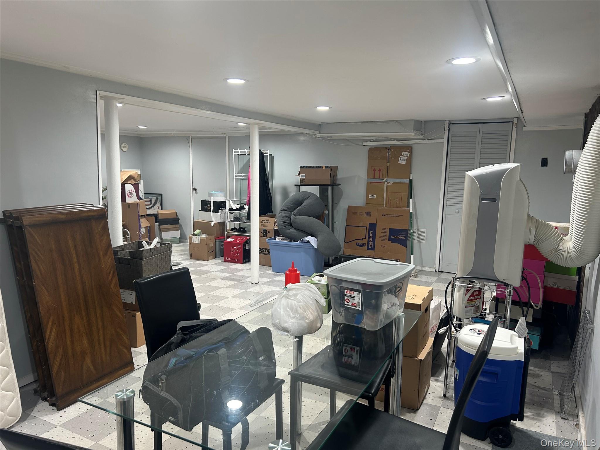 14 Eastwood Drive, North Babylon, NY 11703