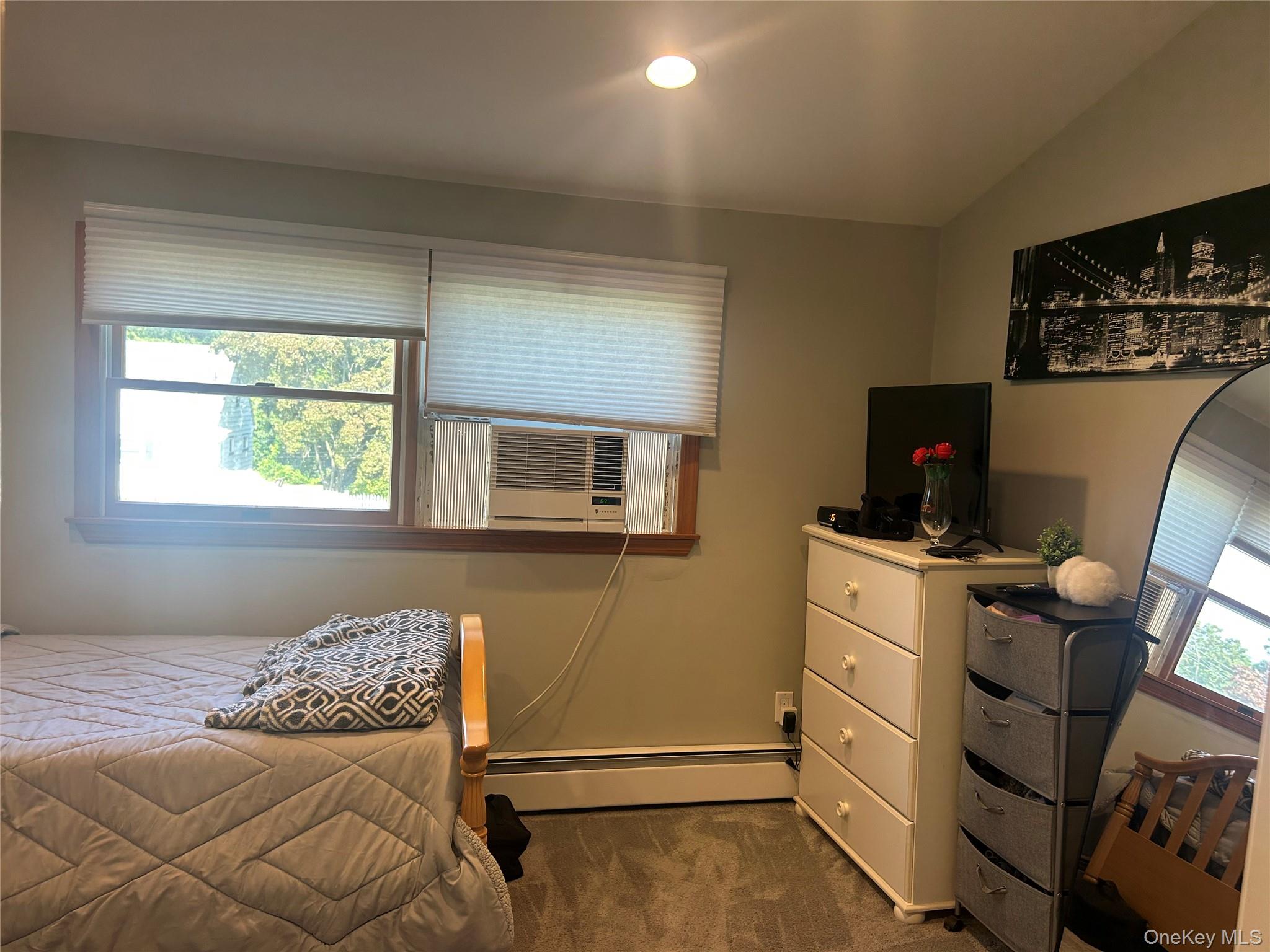 14 Eastwood Drive, North Babylon, NY 11703