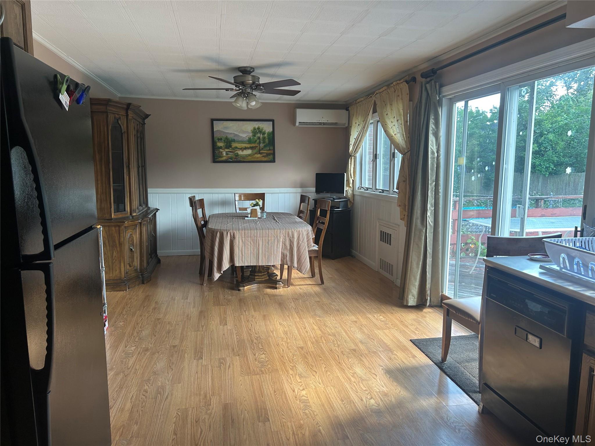 14 Eastwood Drive, North Babylon, NY 11703