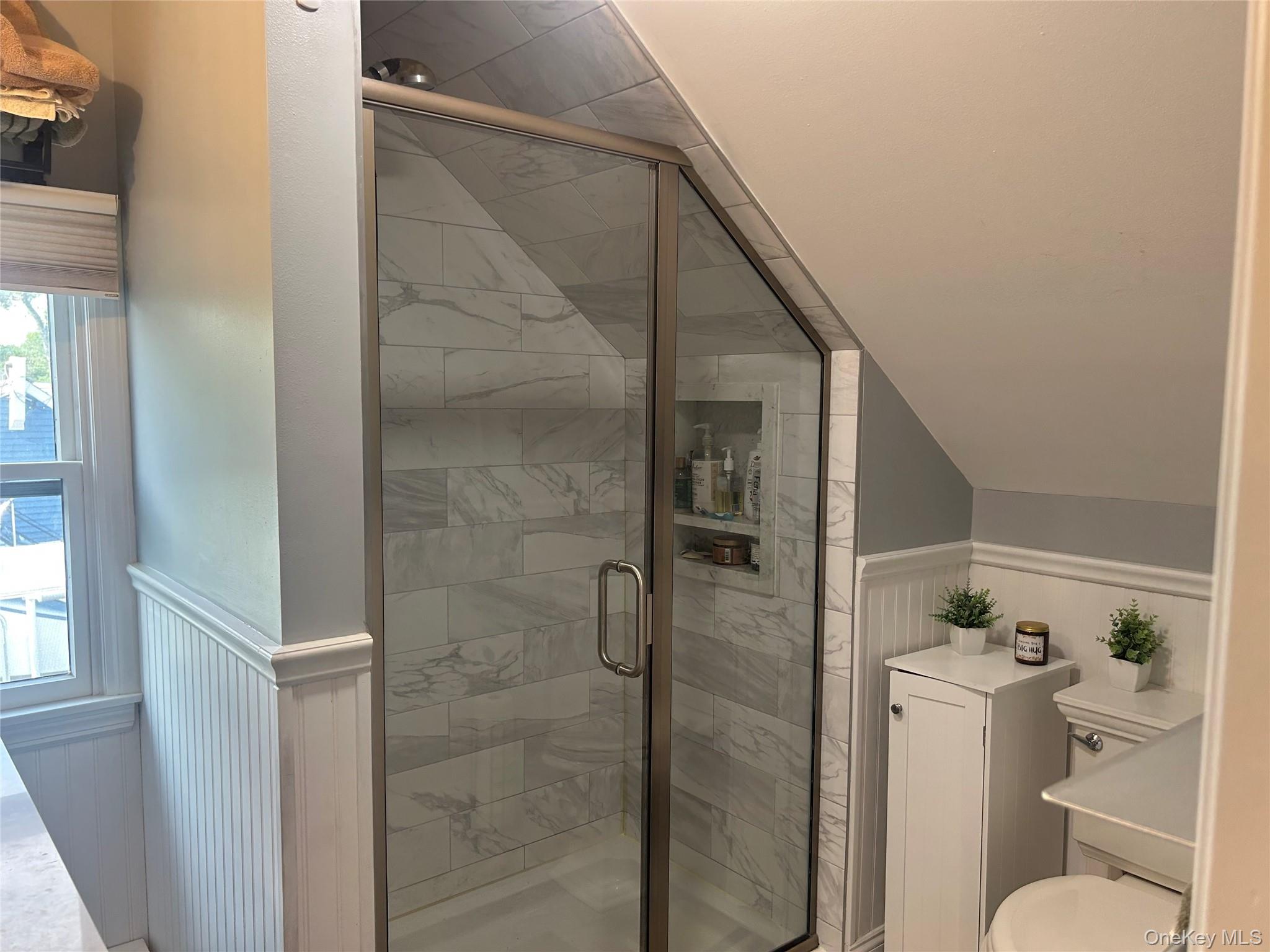 14 Eastwood Drive, North Babylon, NY 11703