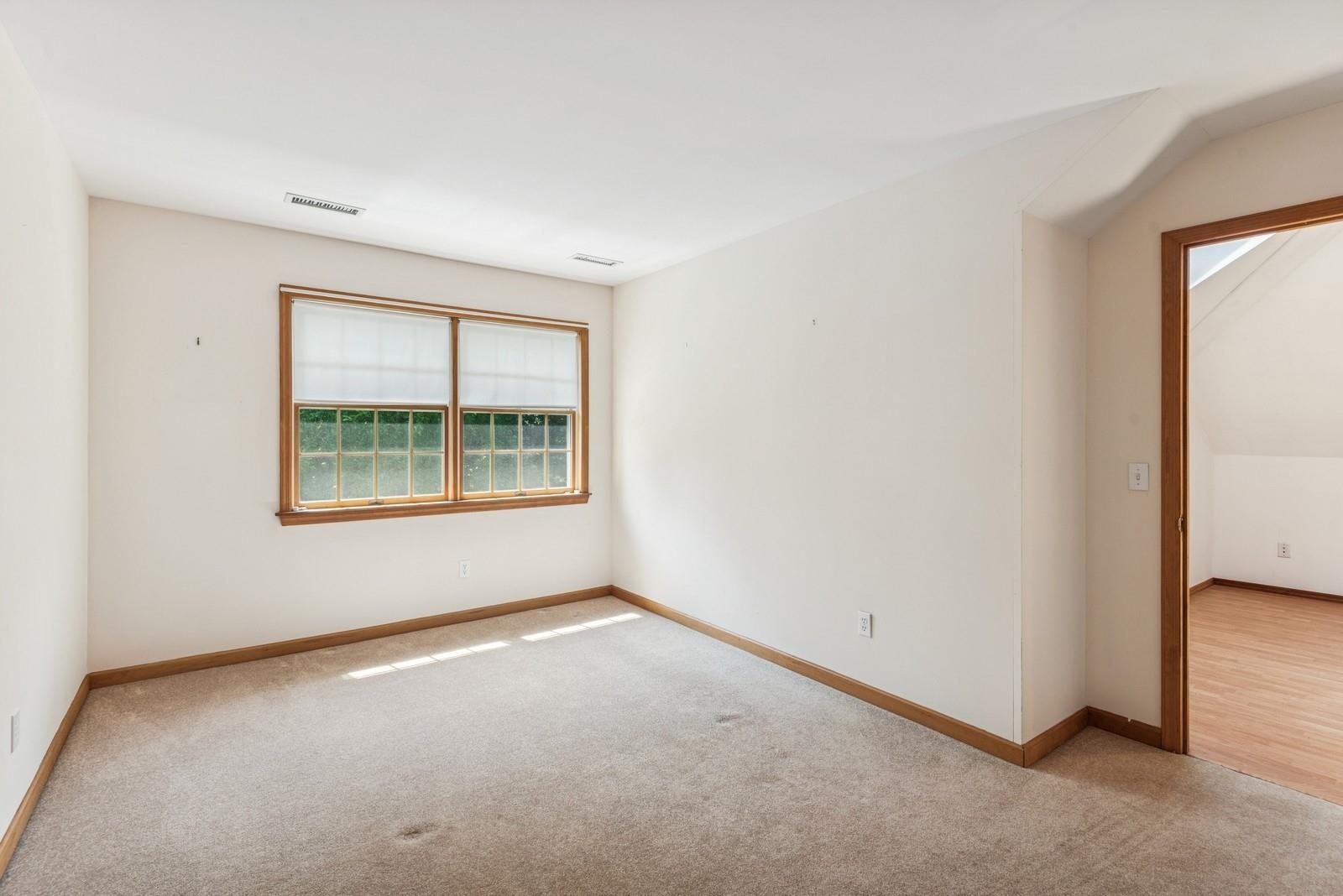 4 Springview Court, East Patchogue, NY 11772