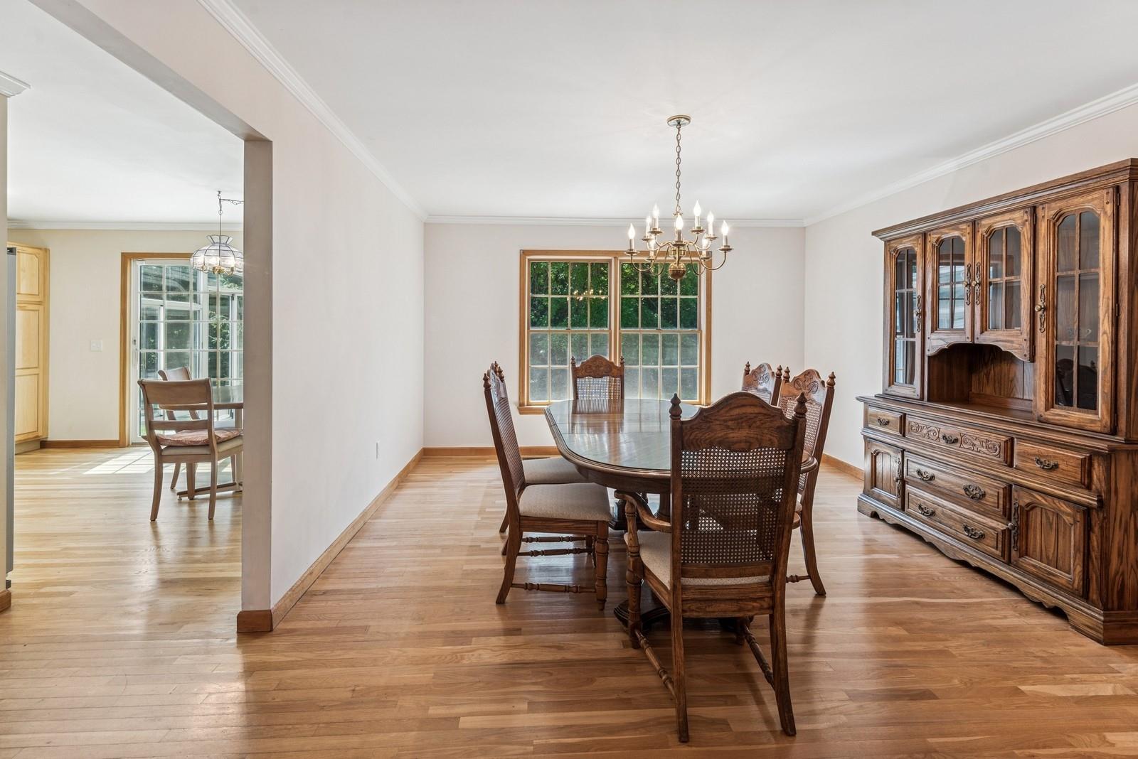 4 Springview Court, East Patchogue, NY 11772