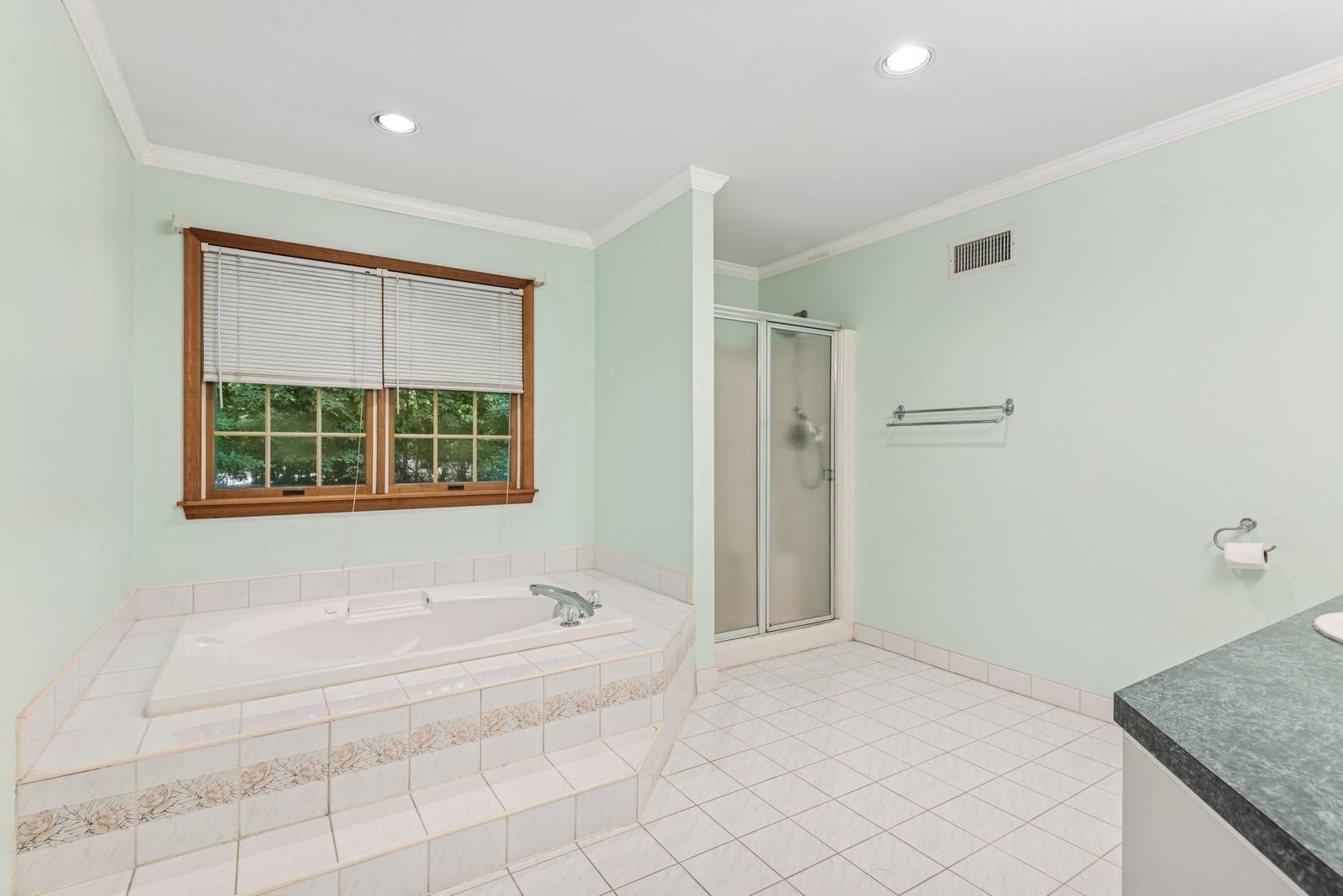 4 Springview Court, East Patchogue, NY 11772