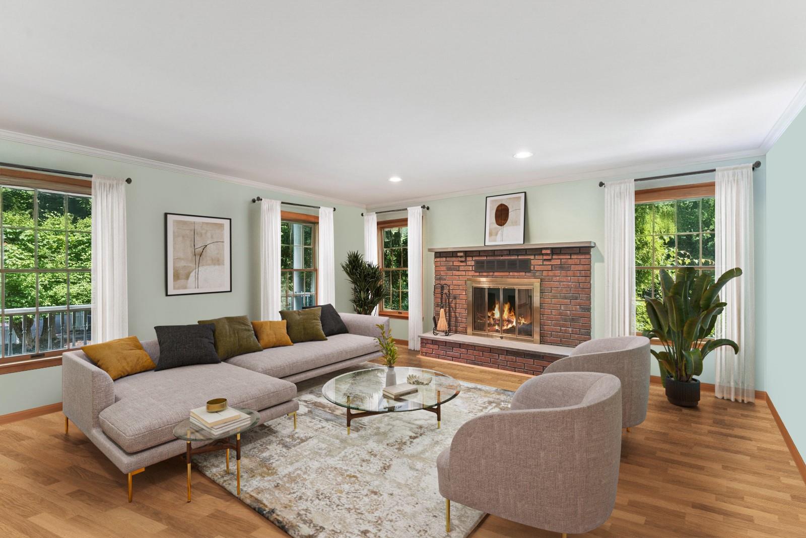 4 Springview Court, East Patchogue, NY 11772