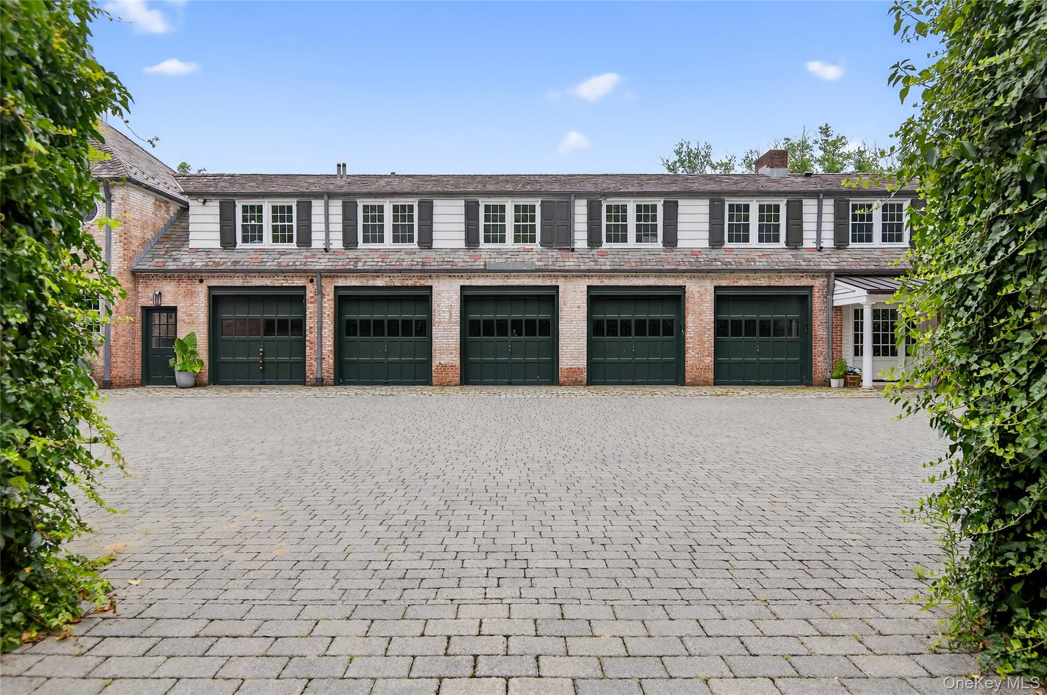 60 Piping Rock Road, Upper Brookville, NY 11545