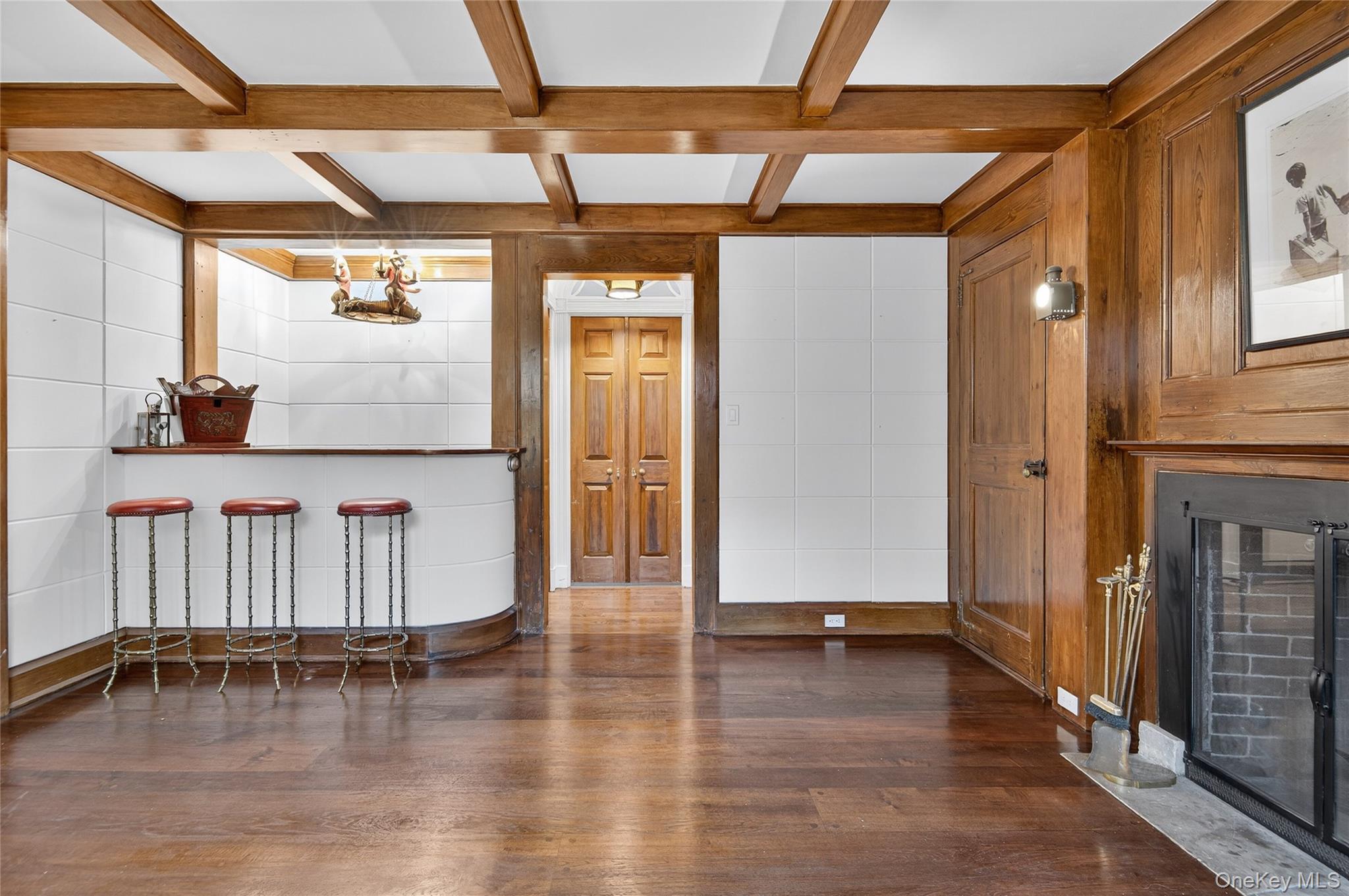 60 Piping Rock Road, Upper Brookville, NY 11545