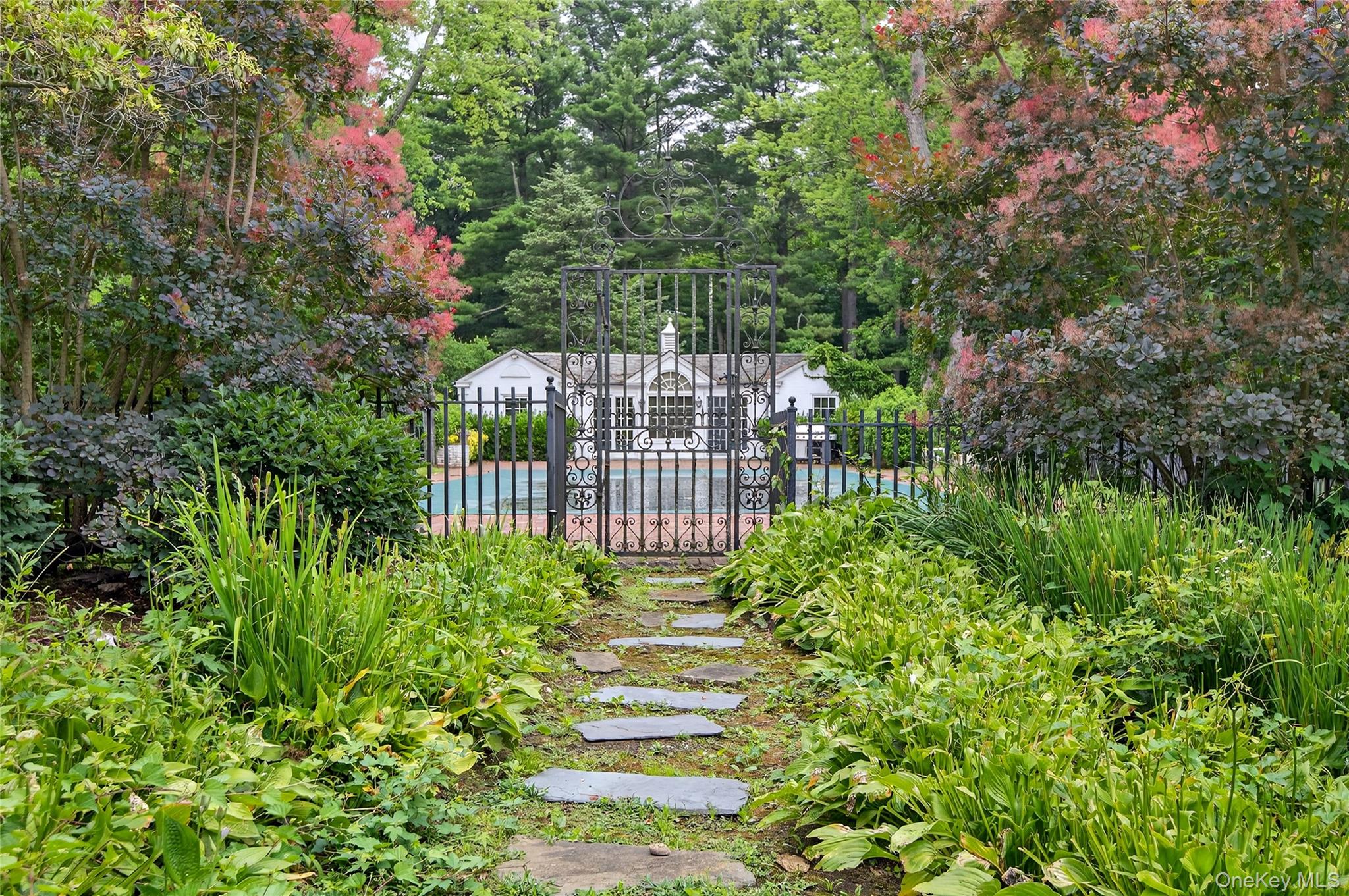 60 Piping Rock Road, Upper Brookville, NY 11545