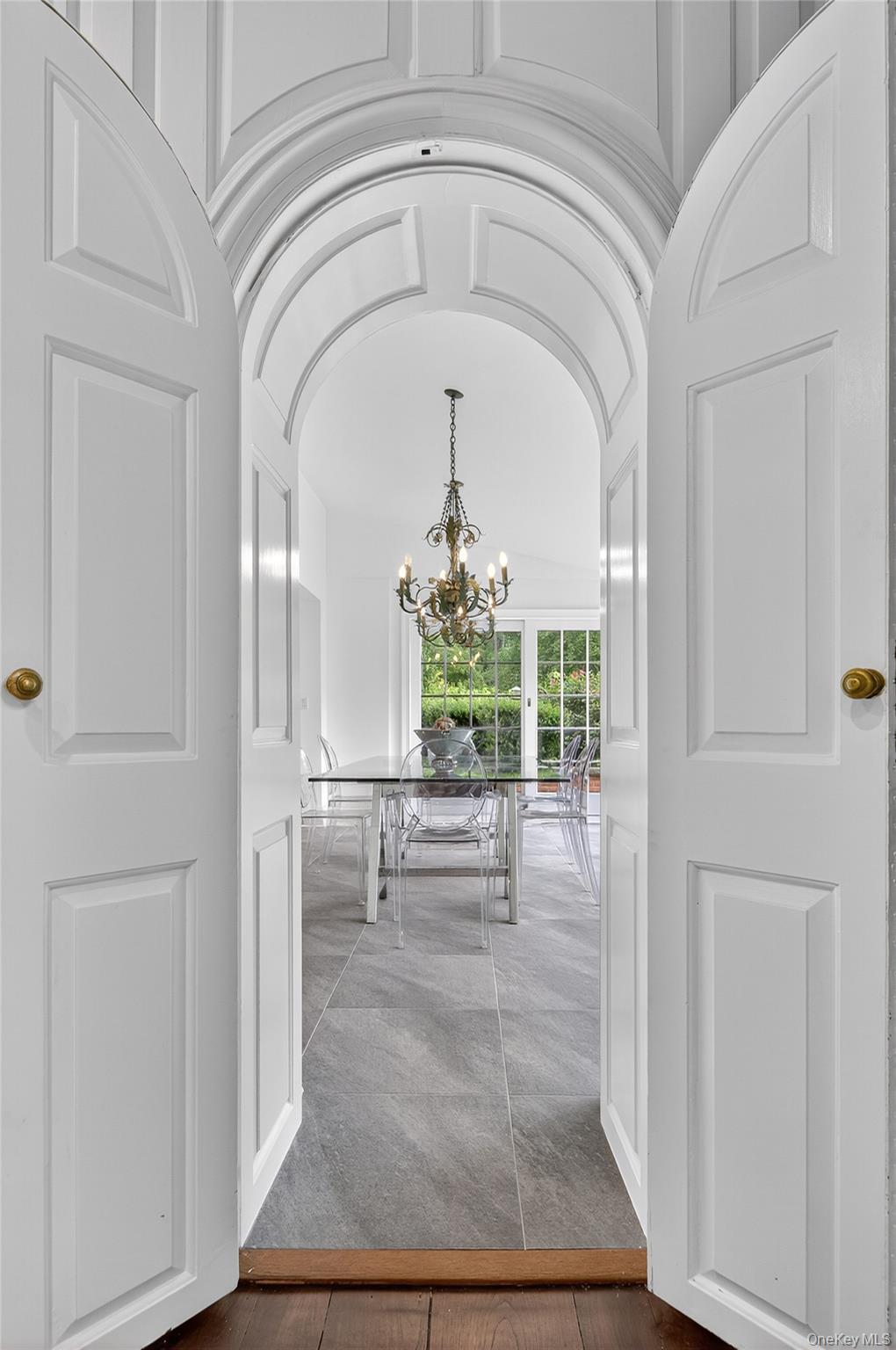 60 Piping Rock Road, Upper Brookville, NY 11545