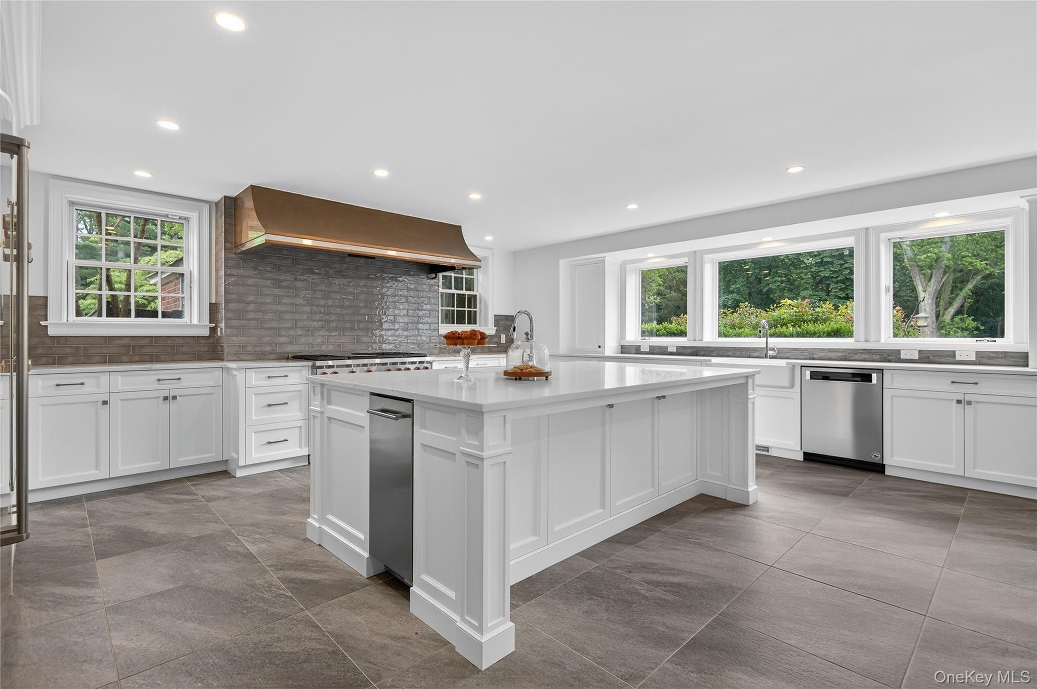 60 Piping Rock Road, Upper Brookville, NY 11545