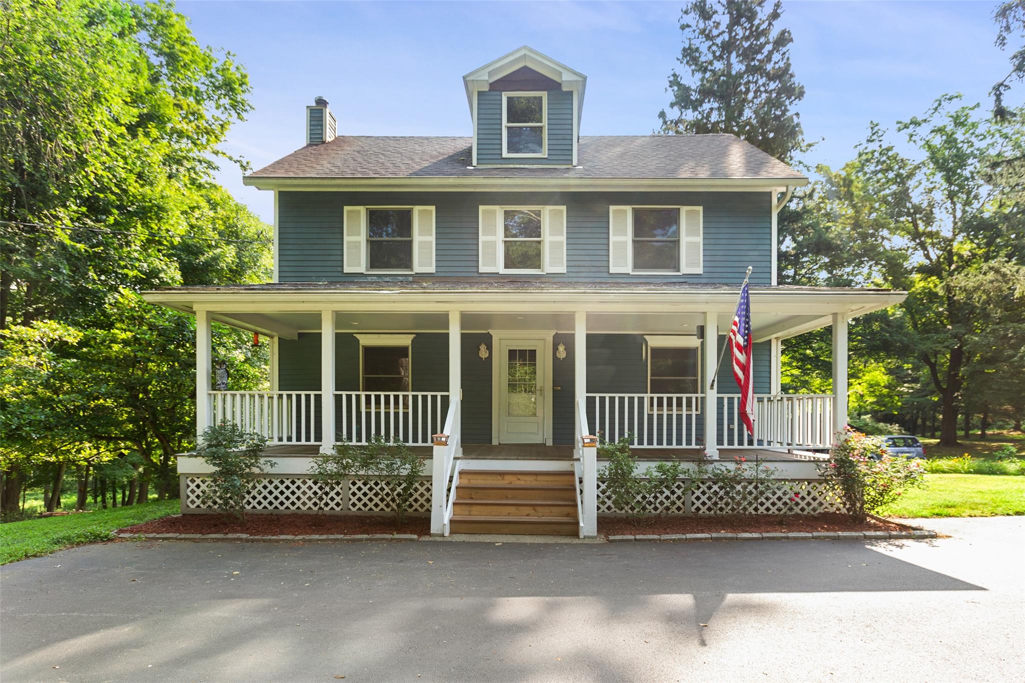 40 Wood Street, Katonah, NY 10536