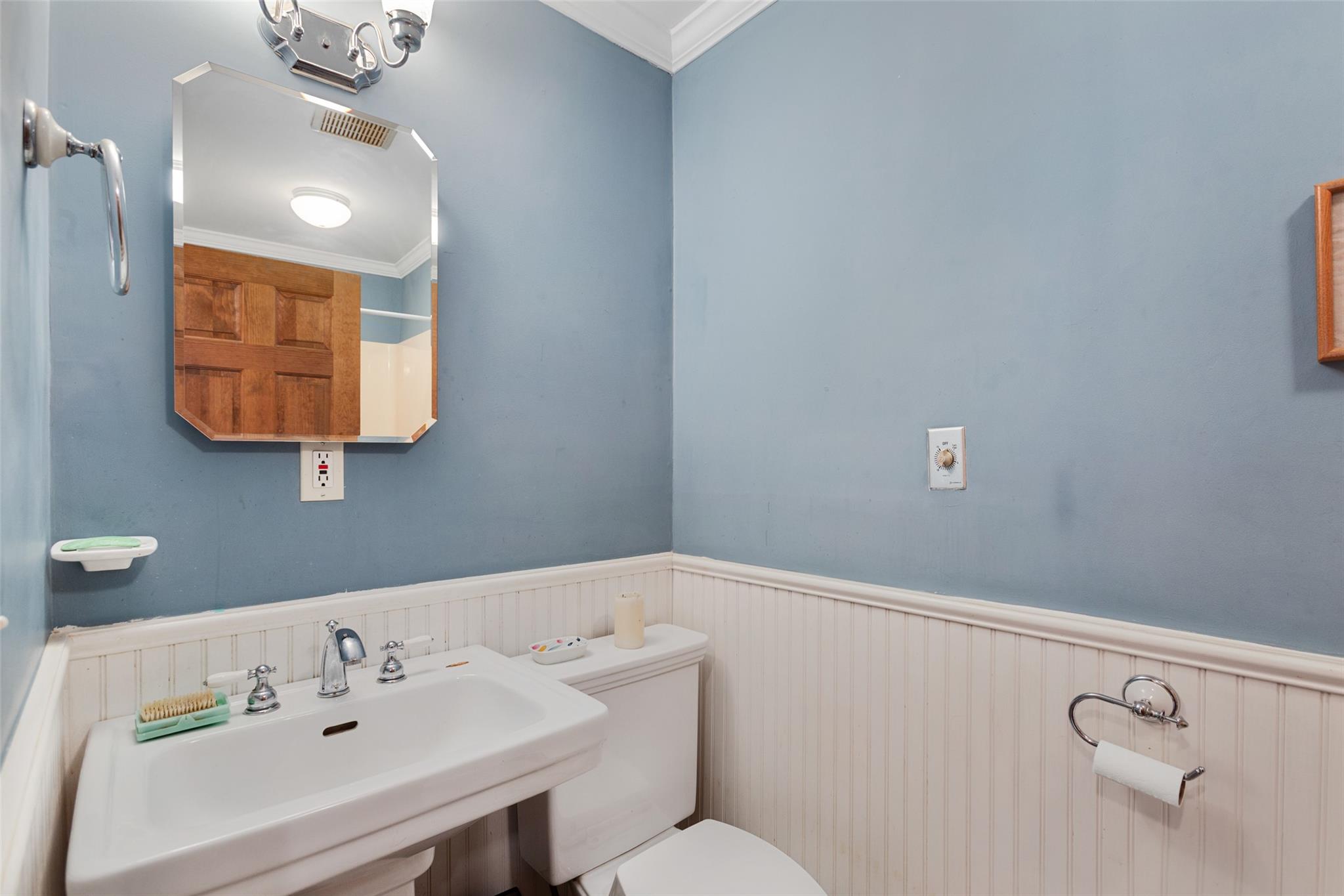 40 Wood Street, Katonah, NY 10536