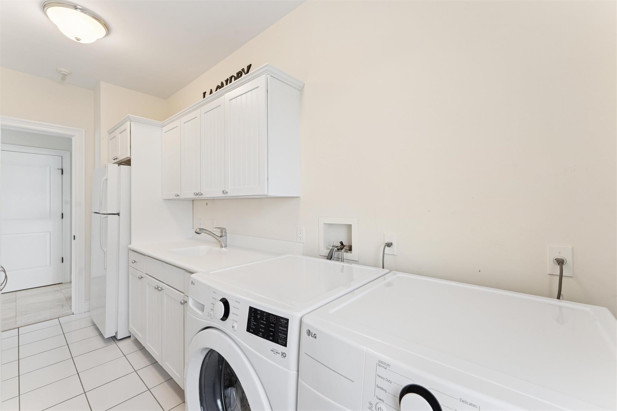 9 Shinnecock Road, East Quogue, NY 11942