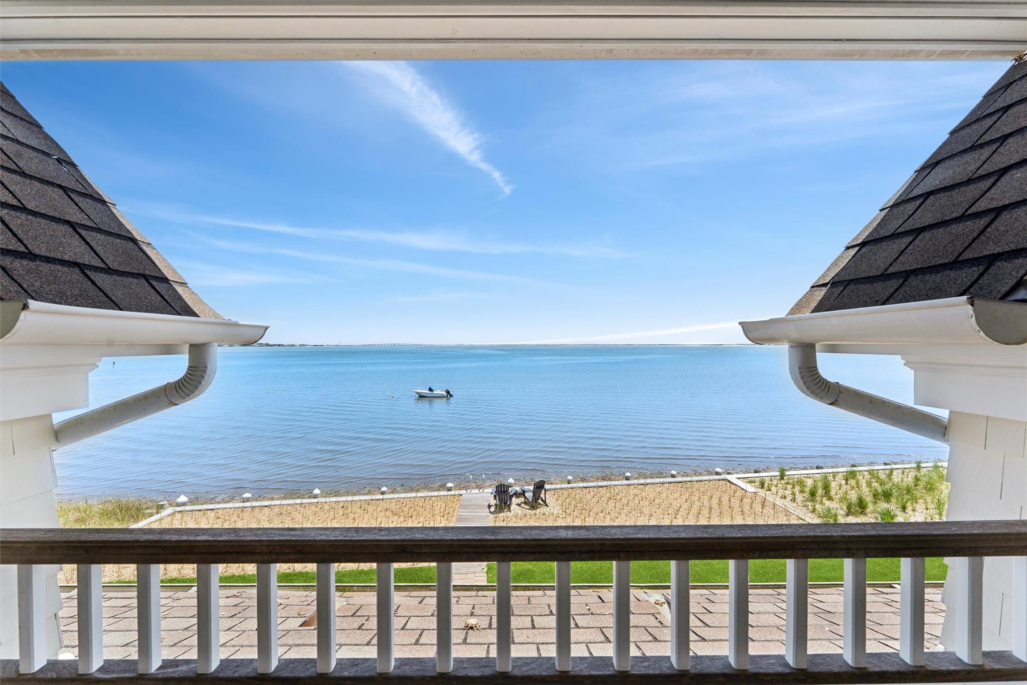 9 Shinnecock Road, East Quogue, NY 11942