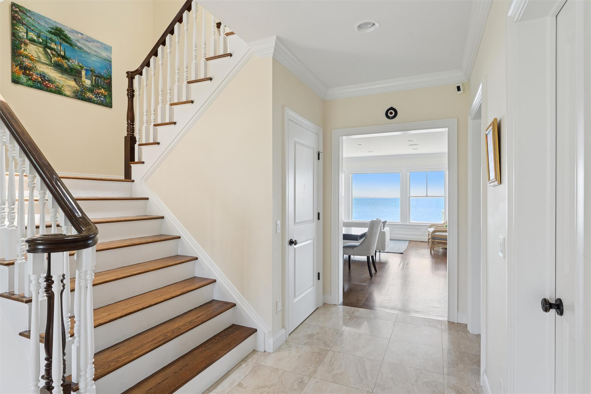 9 Shinnecock Road, East Quogue, NY 11942