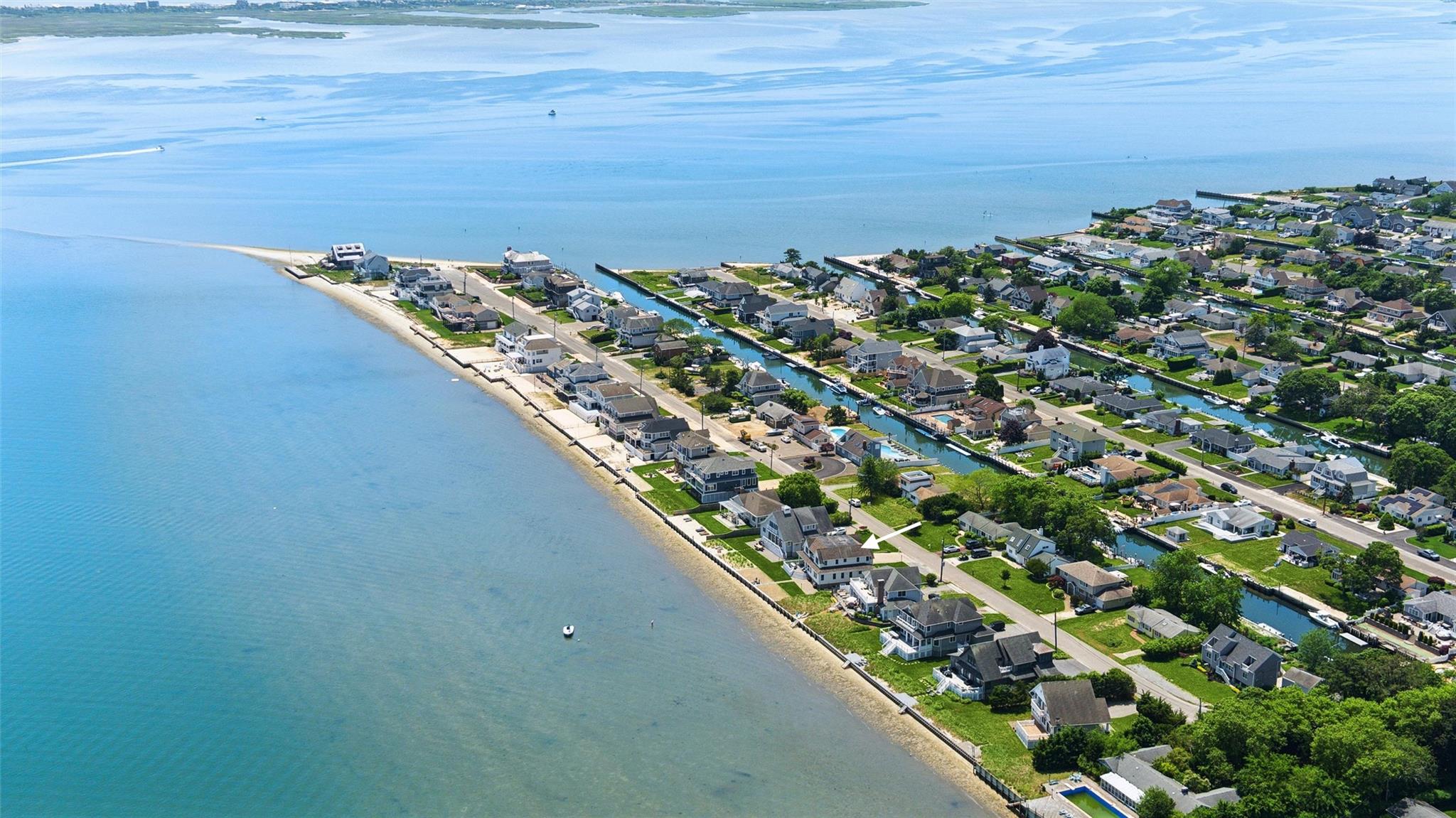 9 Shinnecock Road, East Quogue, NY 11942