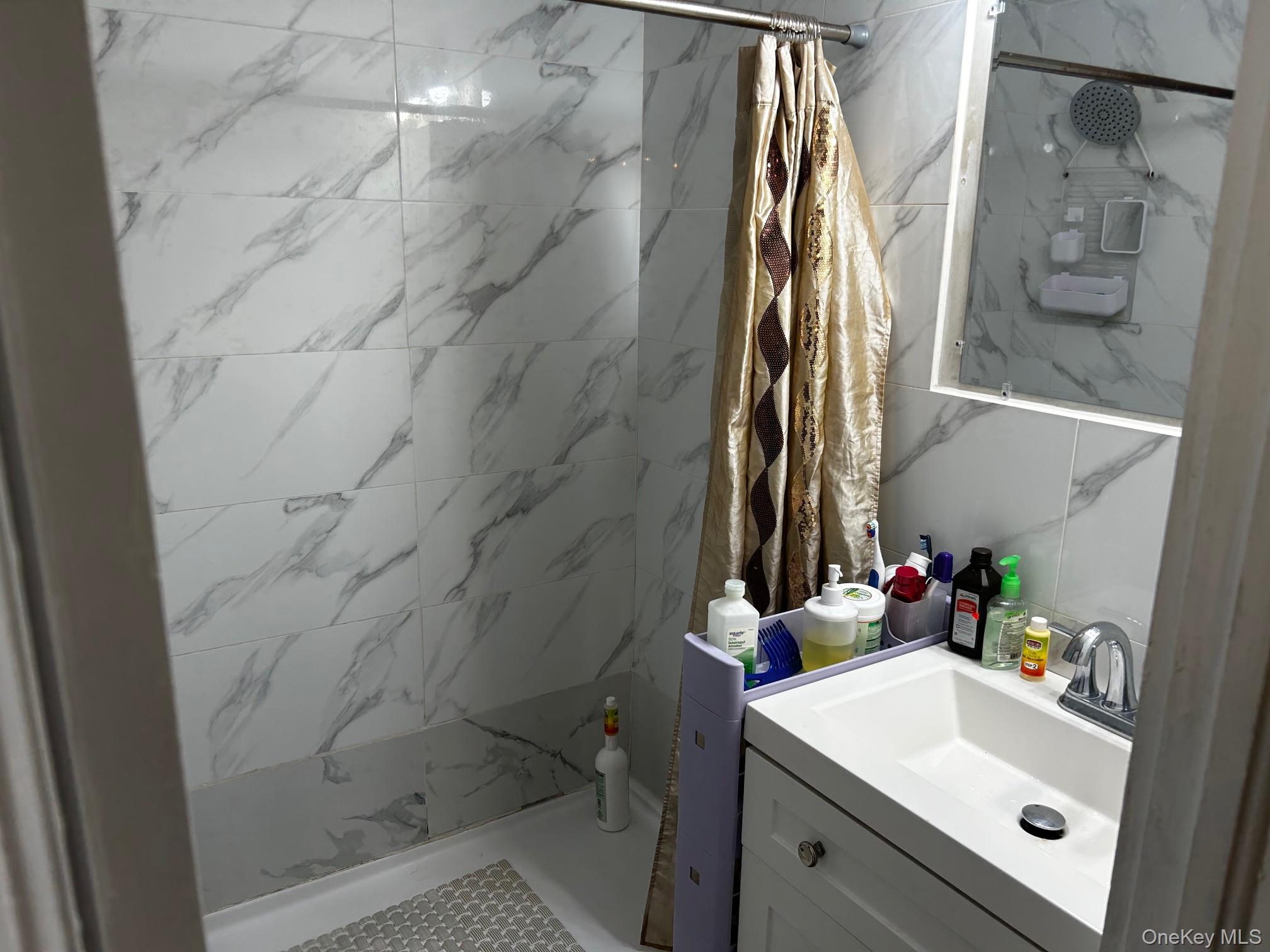 11 Duryea Place, Lynbrook, NY 11563