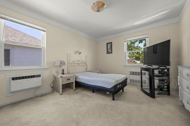 7318 180th Street, Fresh Meadows, NY 11366