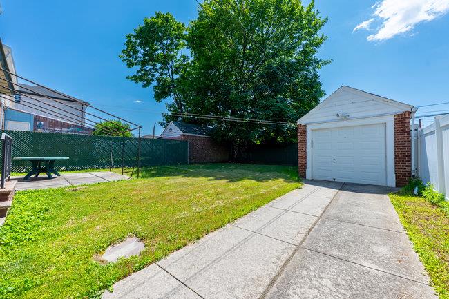 7318 180th Street, Fresh Meadows, NY 11366