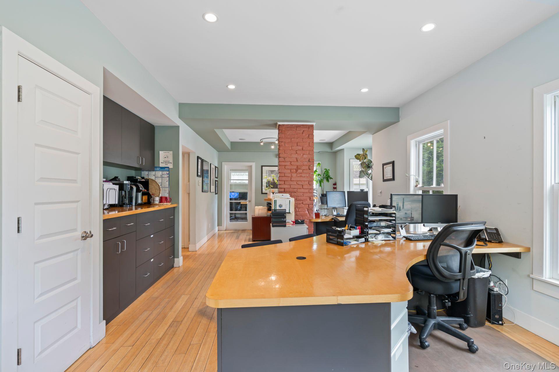 67 Fort Salonga Road, Northport, NY 11768