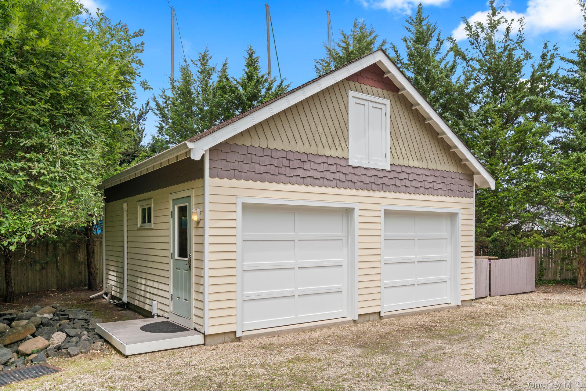 67 Fort Salonga Road, Northport, NY 11768