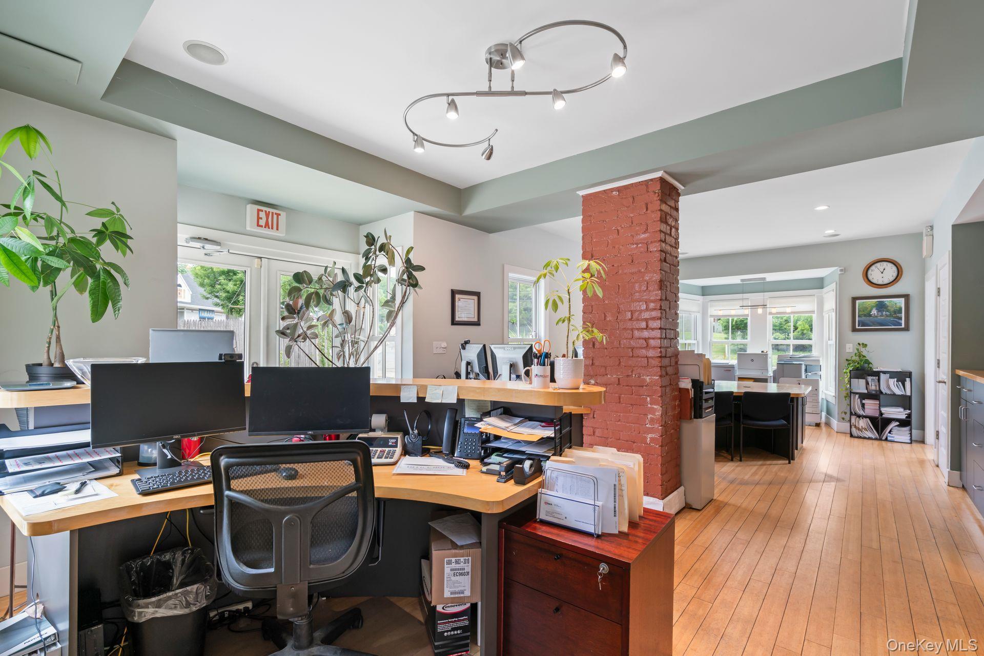 67 Fort Salonga Road, Northport, NY 11768