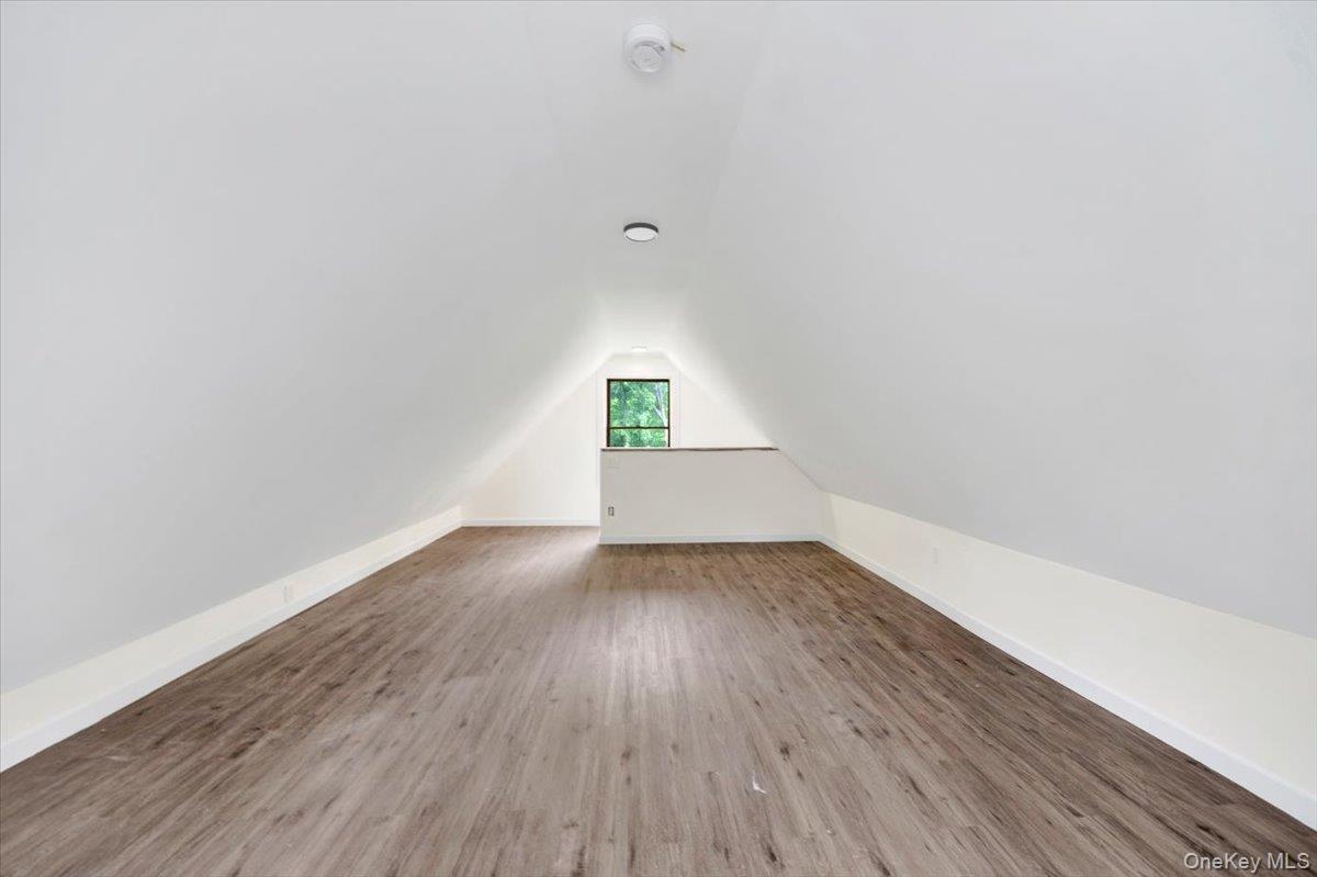 8 Pioneer Trail, Monroe, NY 10950